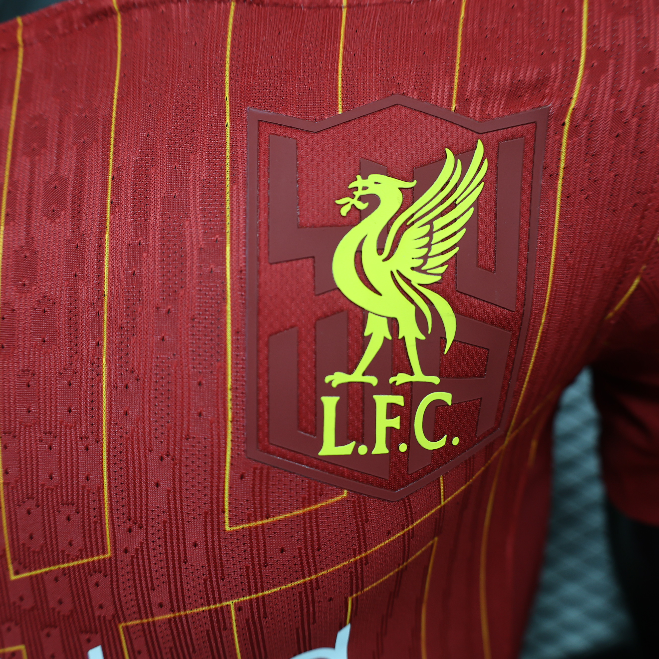 Liverpool 24-25 Home Stadium Jersey - Player Version
