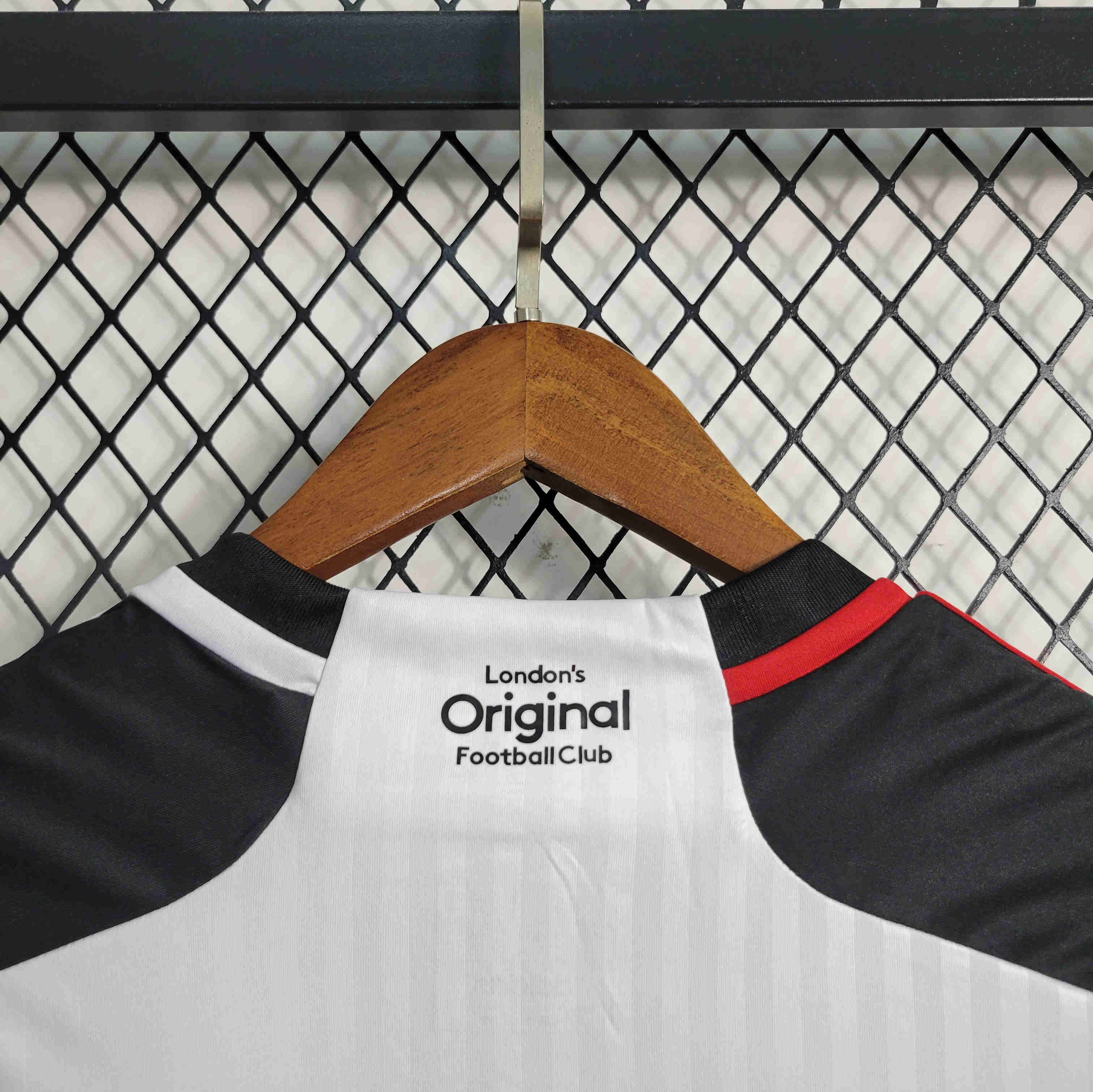 Fulham 23-24 Home Jersey - Fans Version