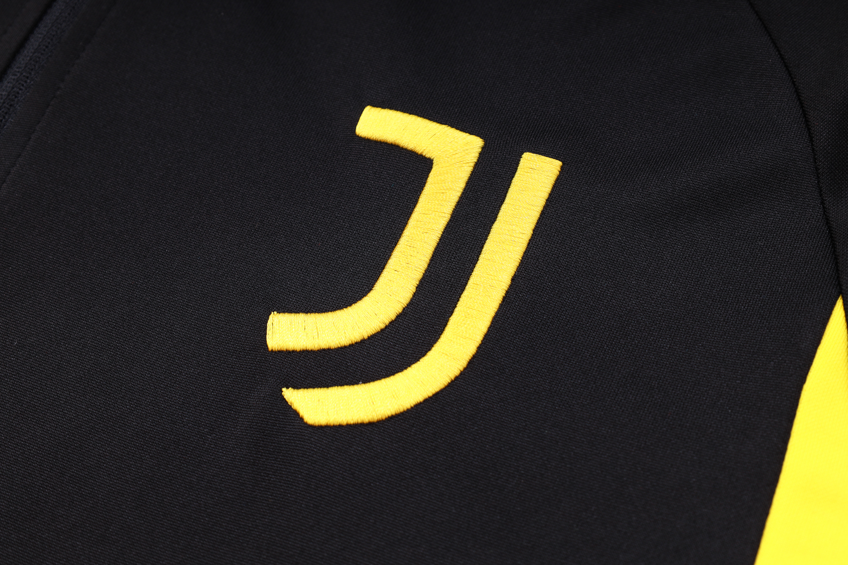 Juventus 23-24 Kids Long Sleeve Training Set Black