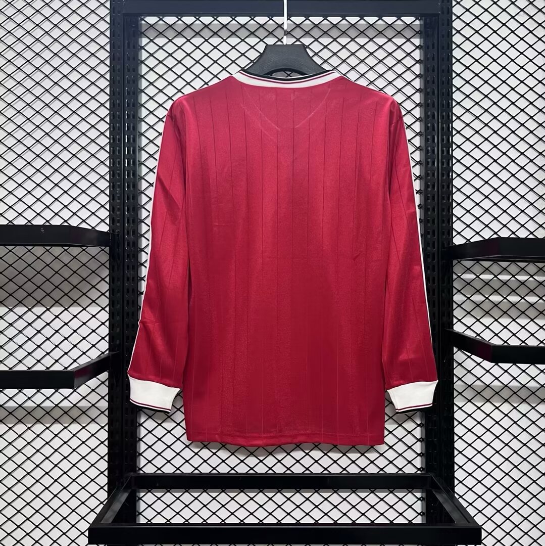 Manchester United Retro 82-83 Home Long Sleeve Jersey