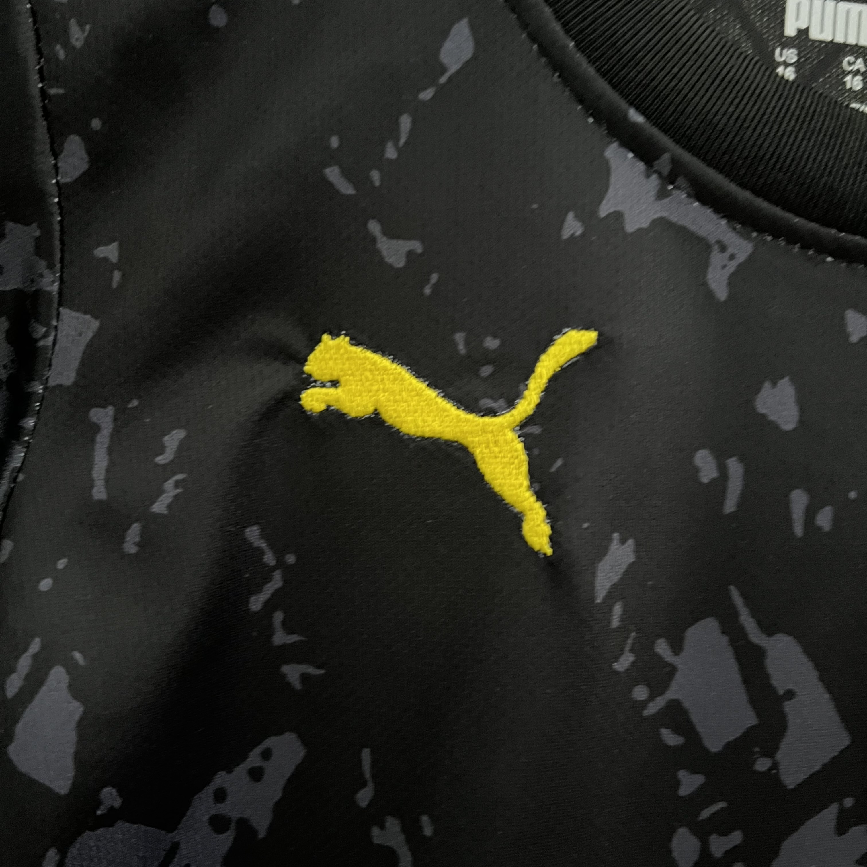 Dortmund 23-24 Away Kids Kit