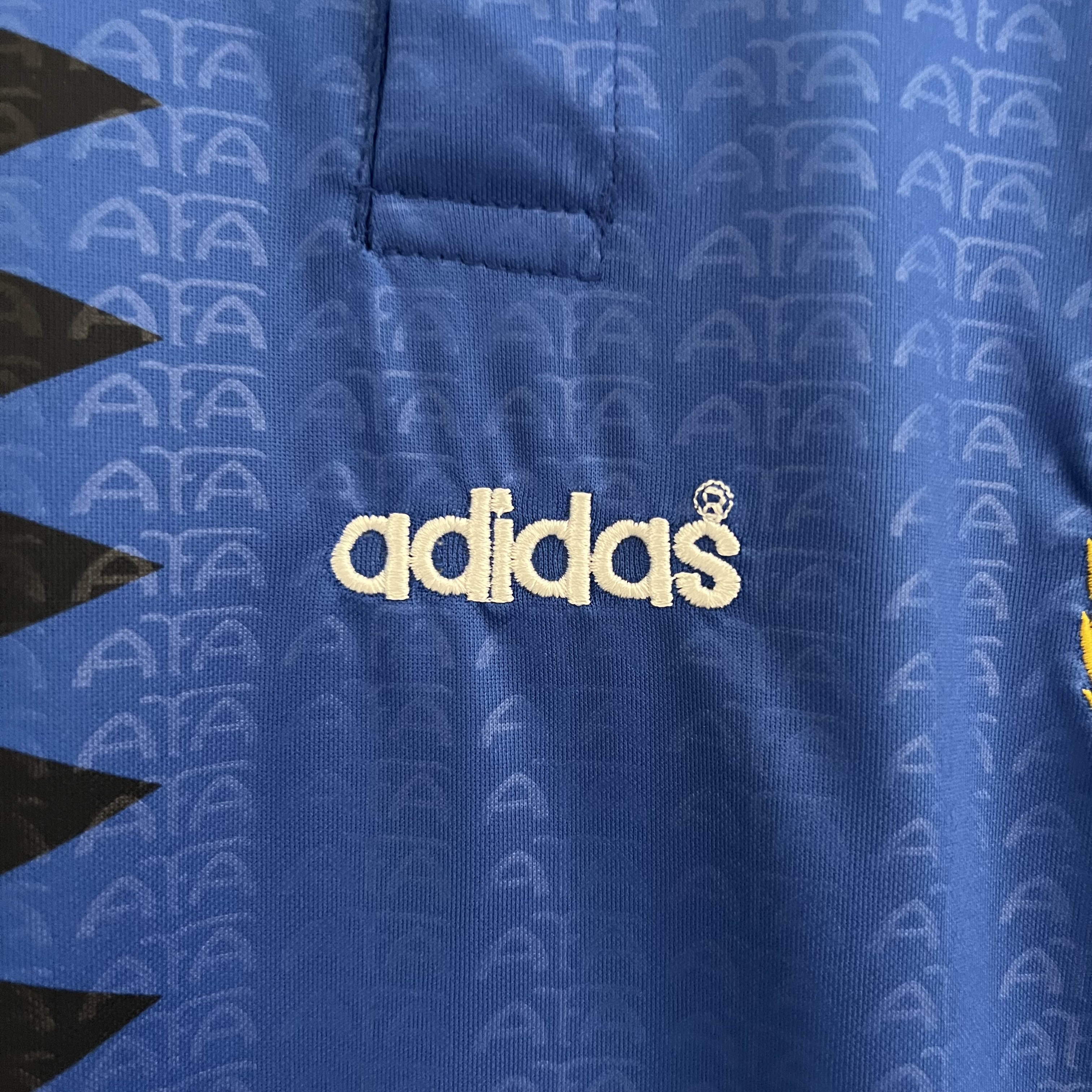 Retro Argentina 1994 Away Stadium Kids Kit
