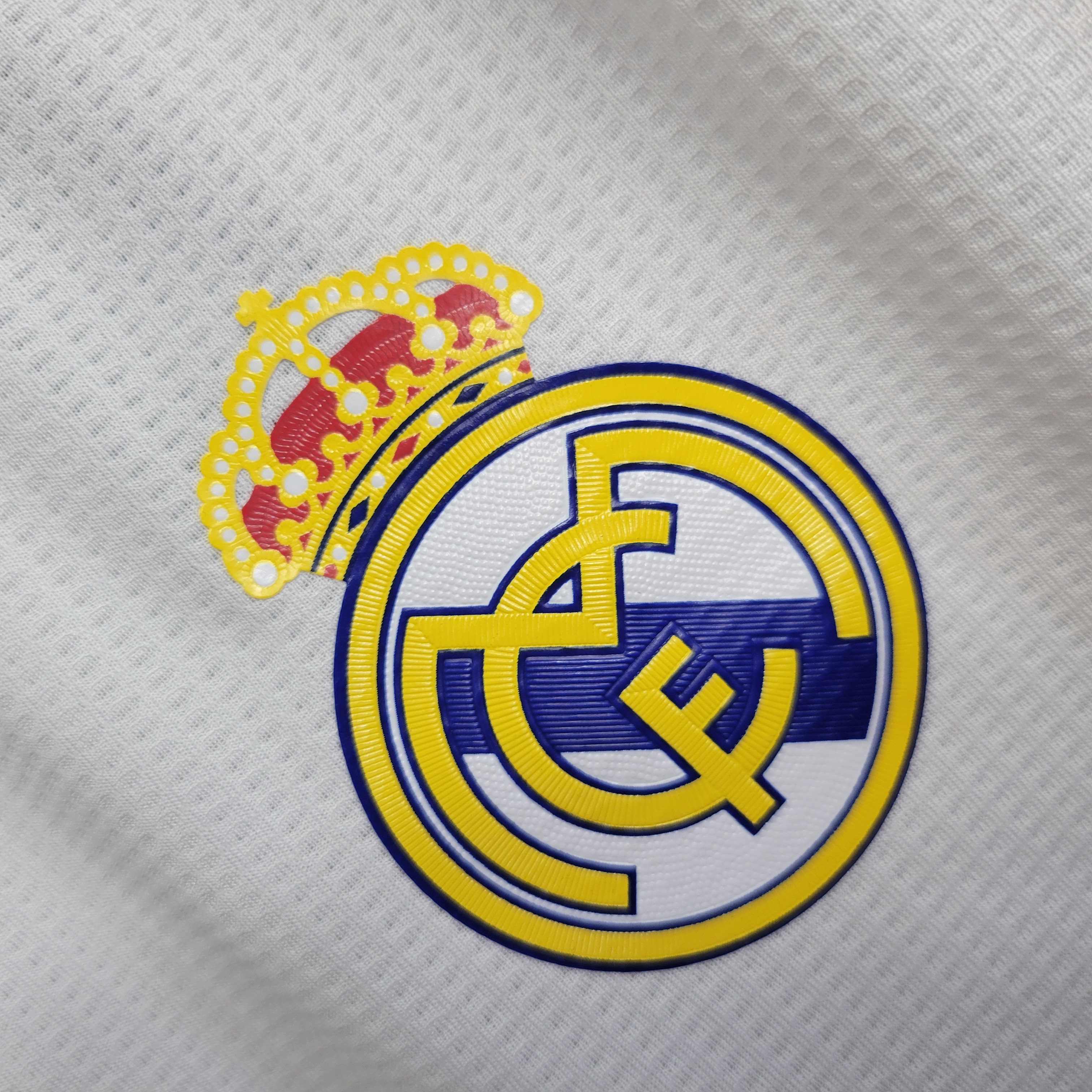 Retro Real Madrid 15-16 Home Stadium Jersey