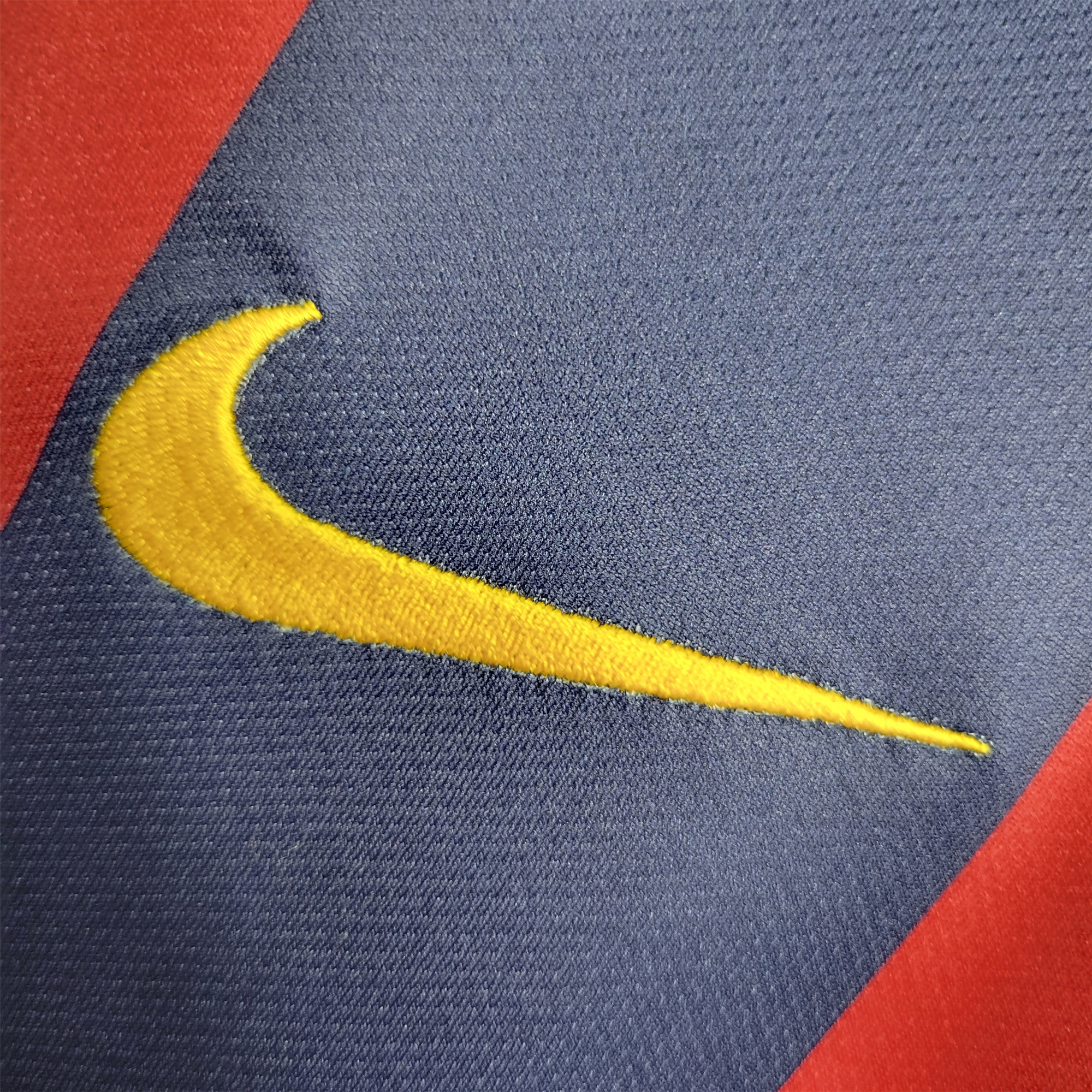 B.A.R.S.A Retro 14-15 Home Stadium Jersey
