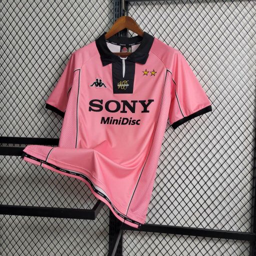Retro Juventus 1997-98 Away Stadium Jersey