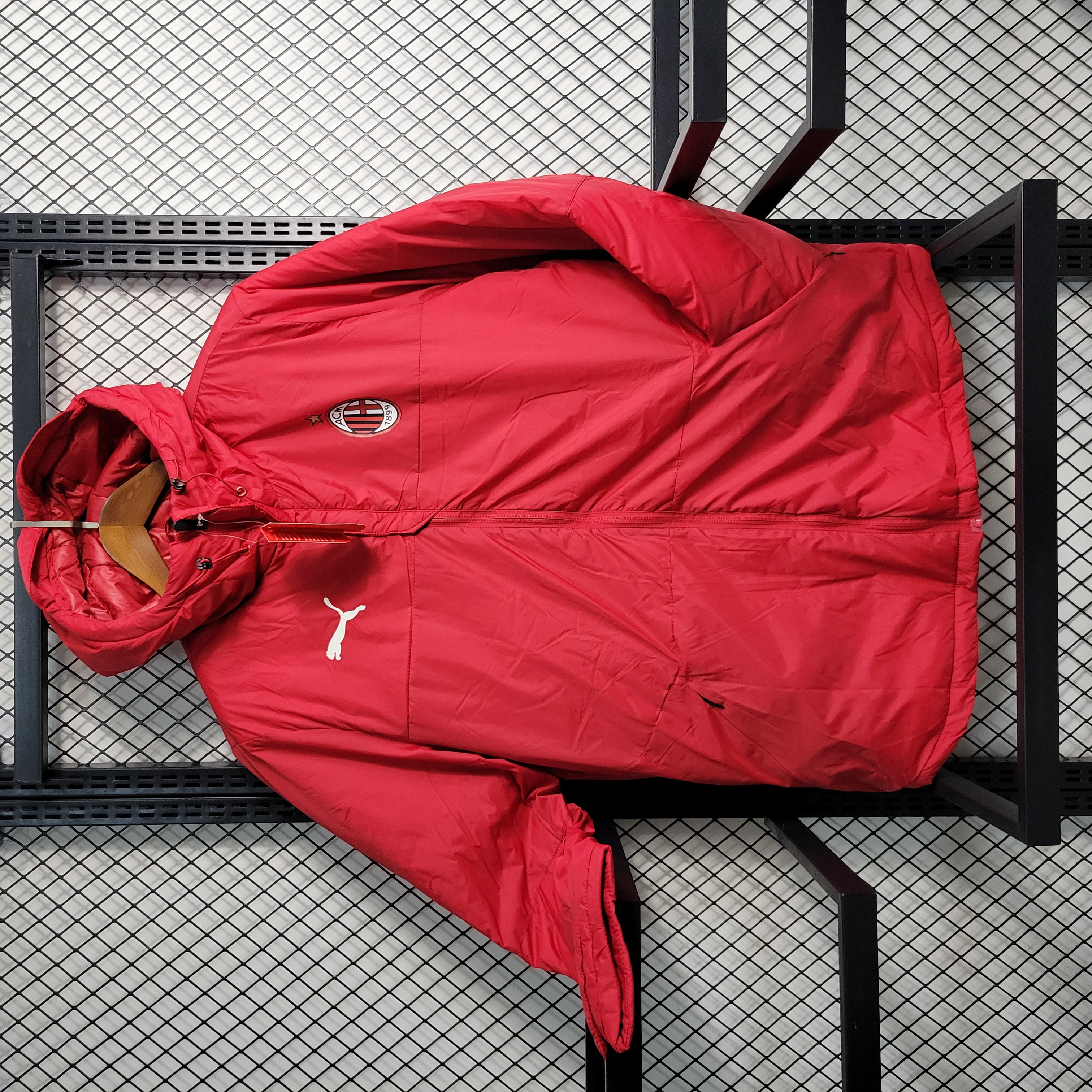 AC Milan 23-24 Men's Hooded Thermal Cotton Jacket - Red