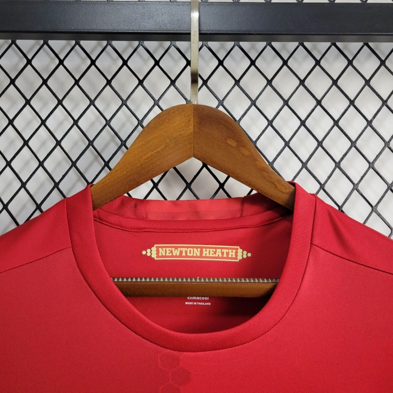 Manchester United Retro 16-17 Home Stadium Jersey