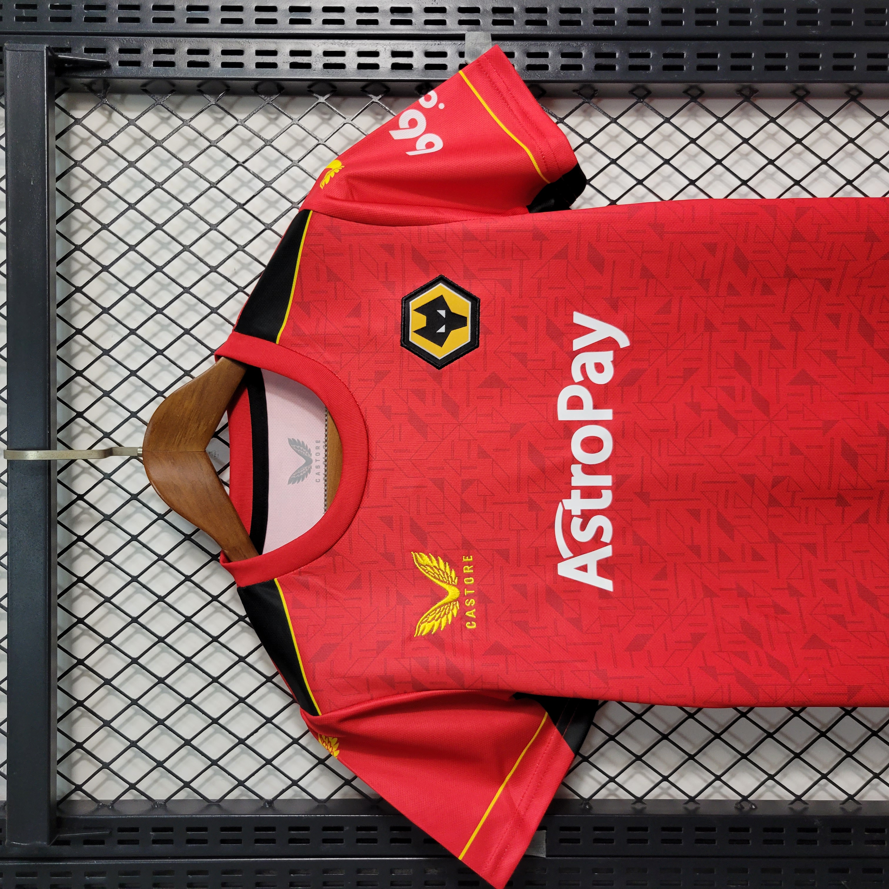 Wolverhampton Wanderers Wolves 23-24 Away Kids Kit