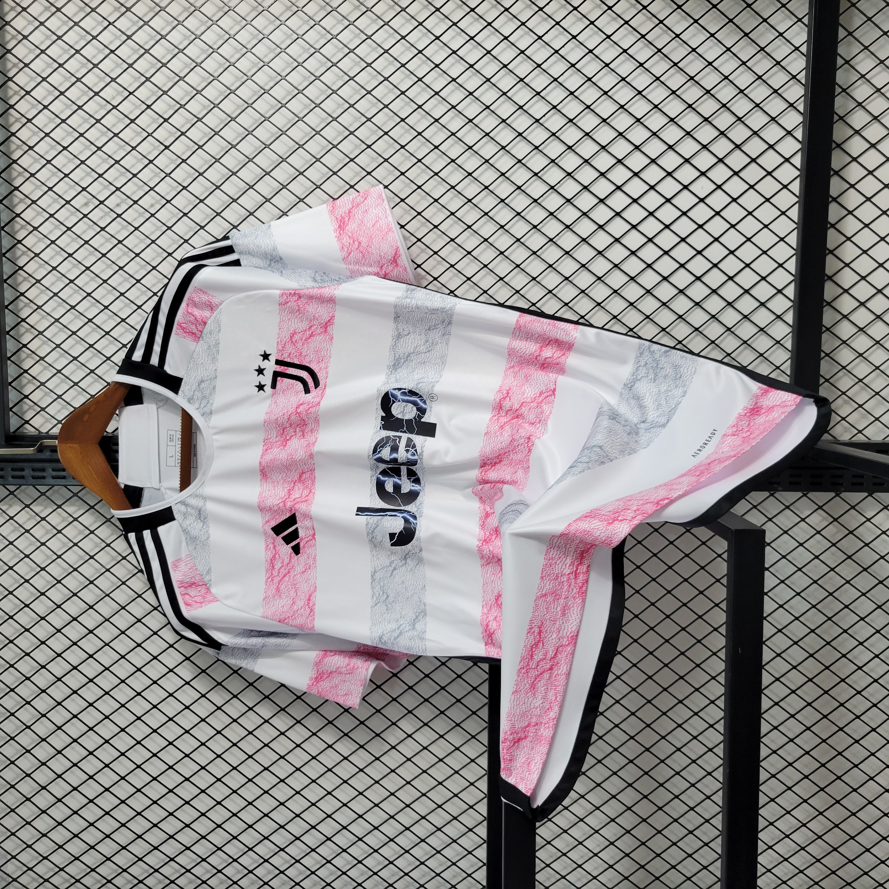 Juventus 23-24 Away Jersey - Fans Version