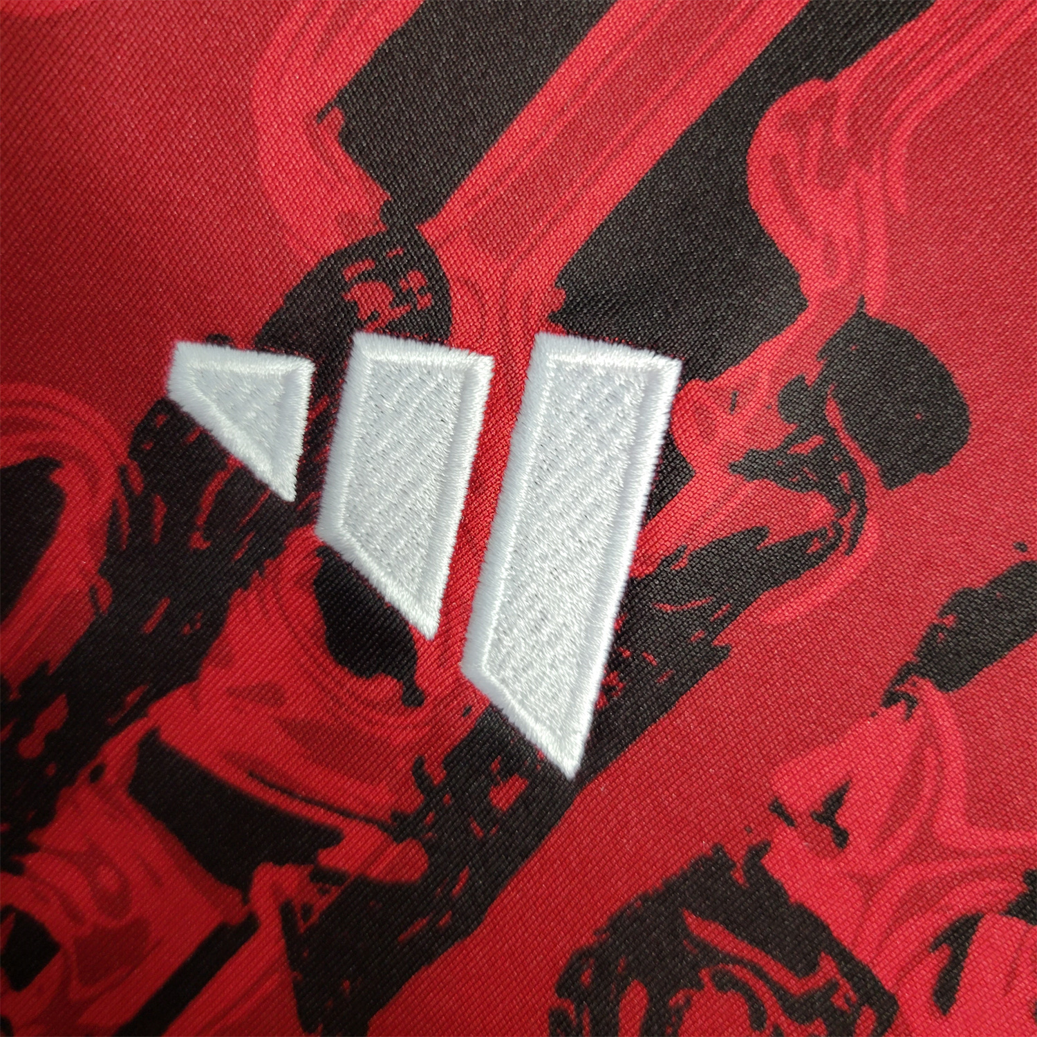 Manchester United 23-24 Red Black Training Jersey - Fans Version
