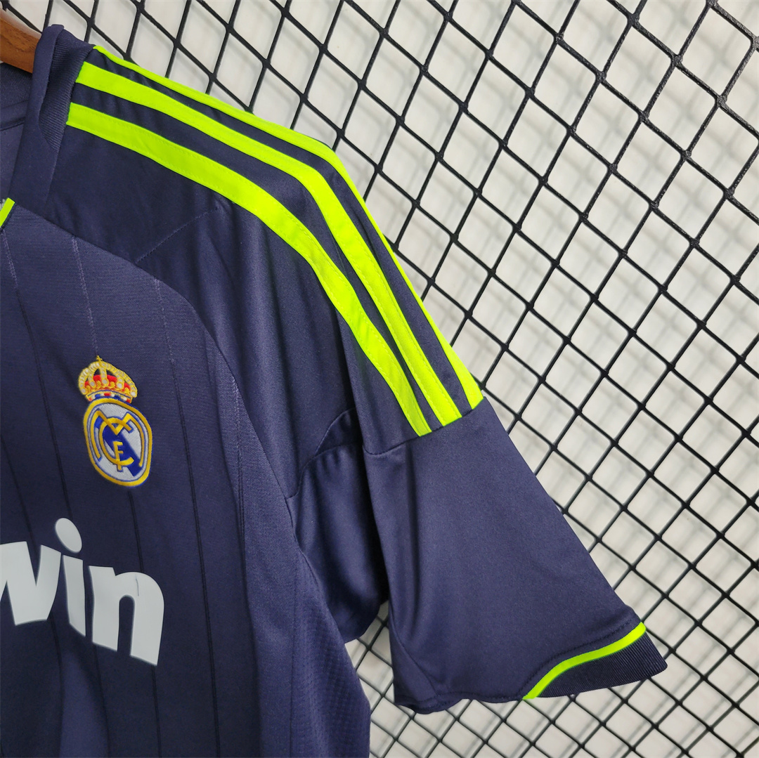 Real Madrid Retro 12-13 Away Jersey