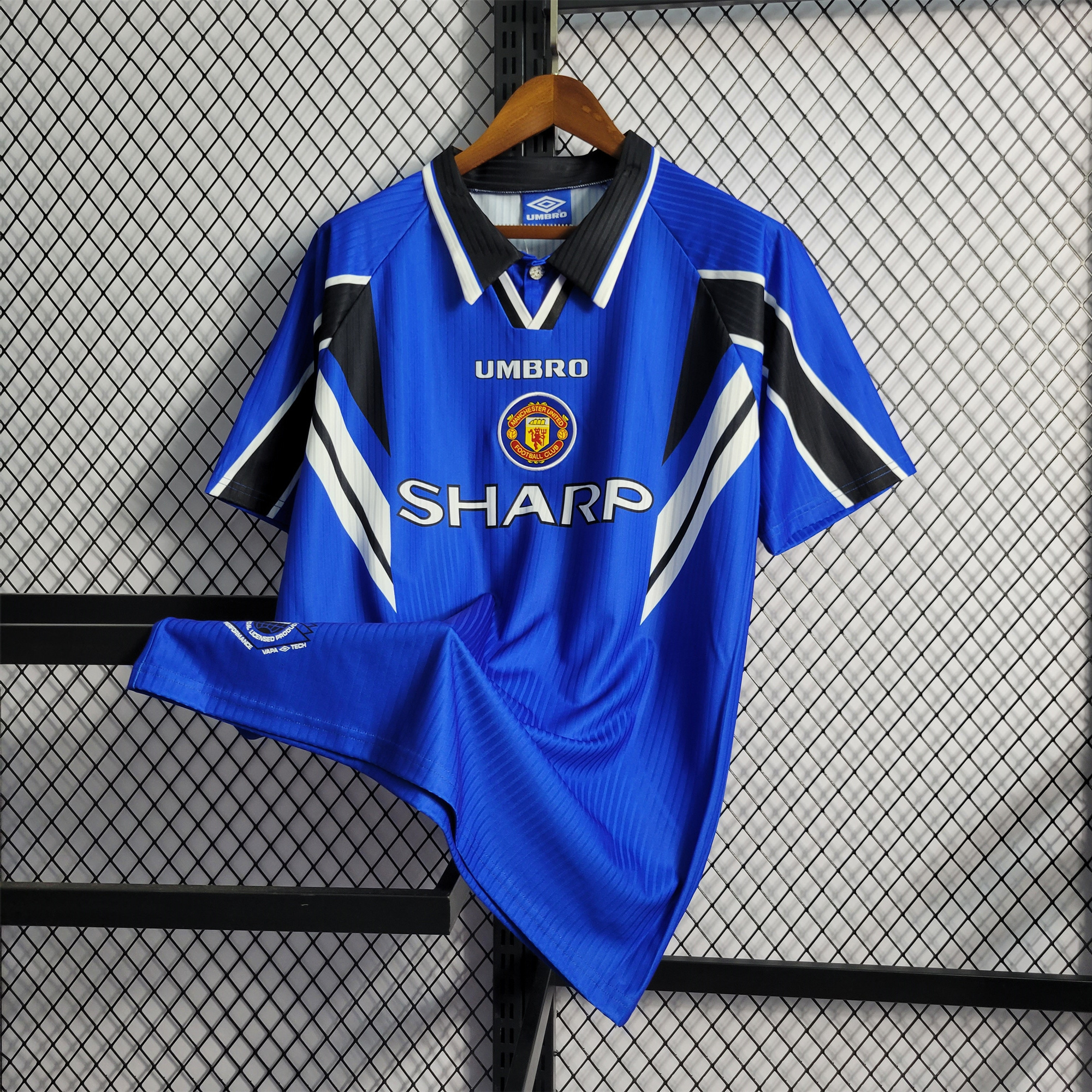Manchester United Retro 96-97 Third Away Jersey
