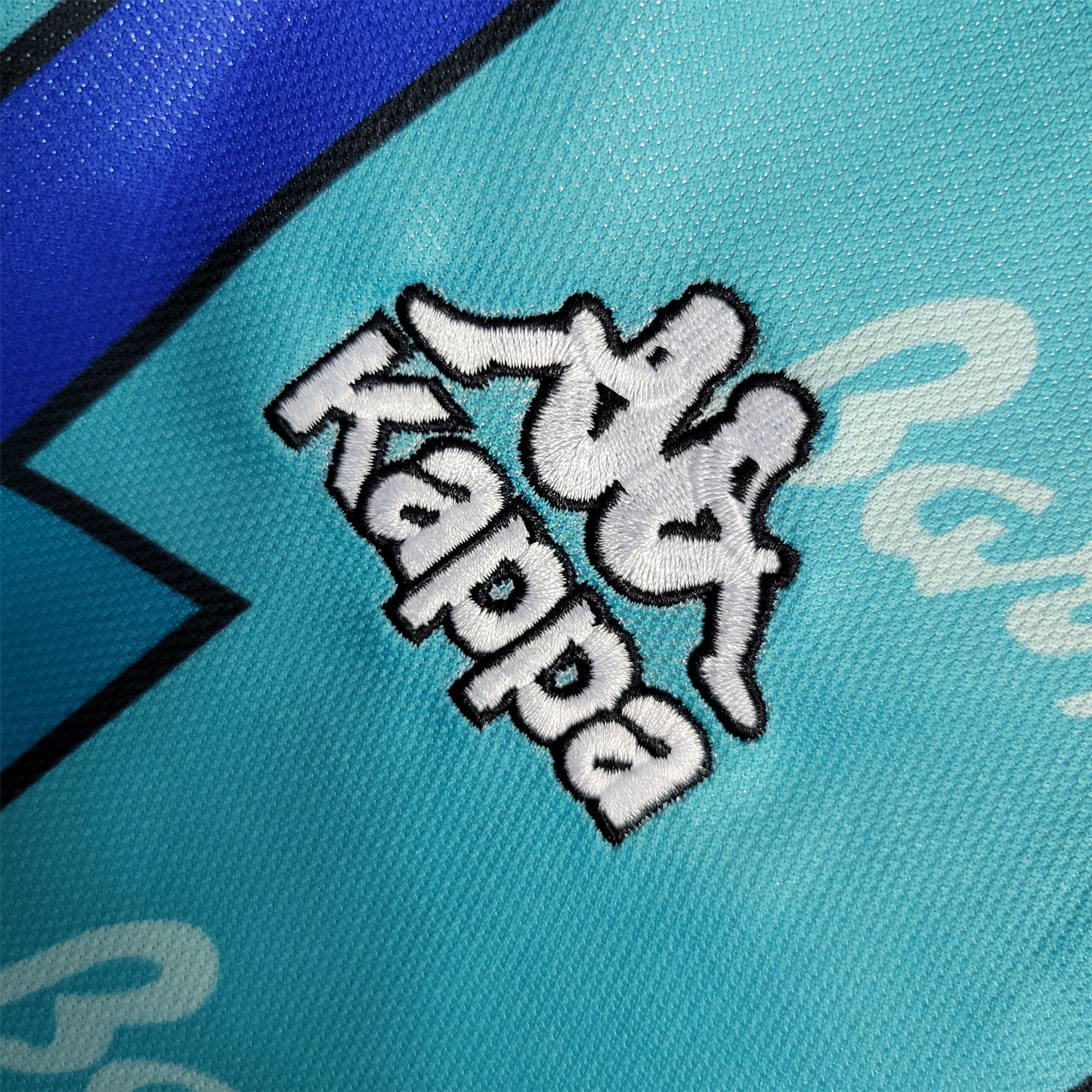 B.A.R.S.A Retro 95-97 Away Stadium Jersey