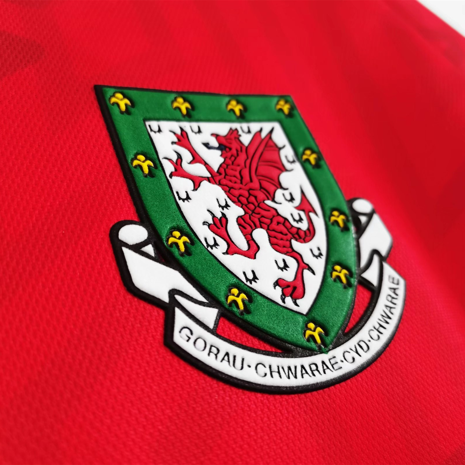 Retro Wales 1992 Home Stadium Jersey