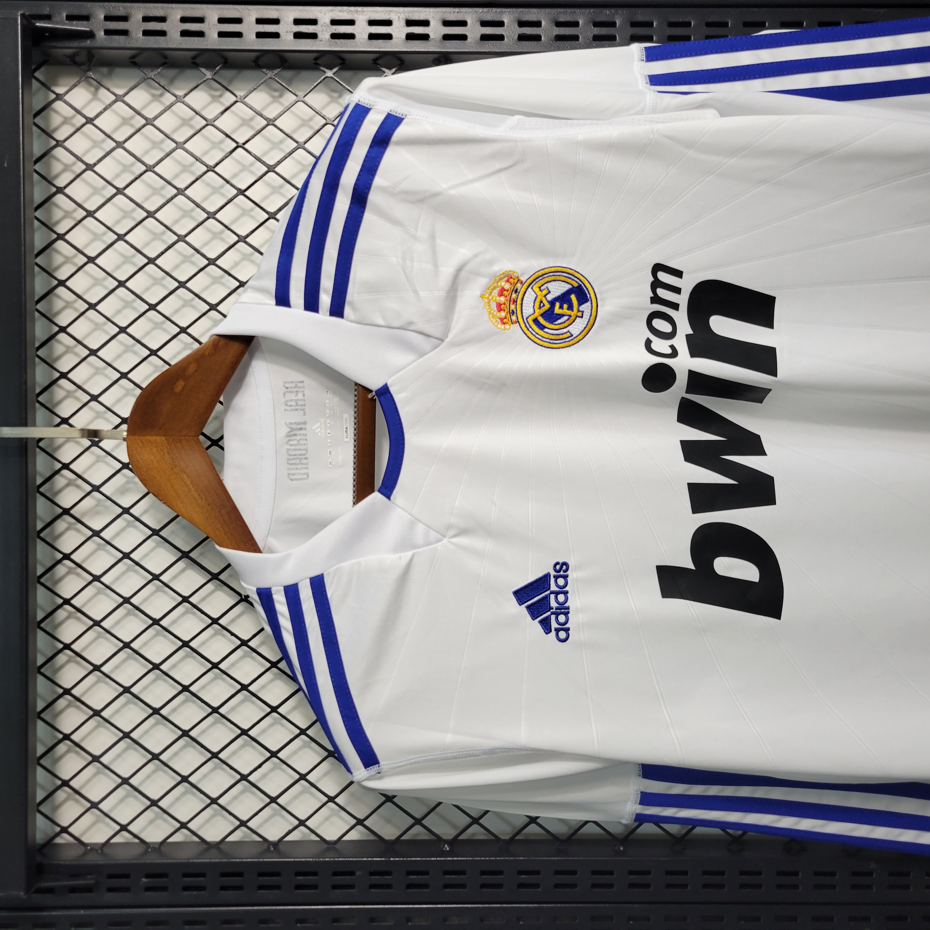 Retro Real Madrid 10-11 Home Stadium Long Sleeve Jersey