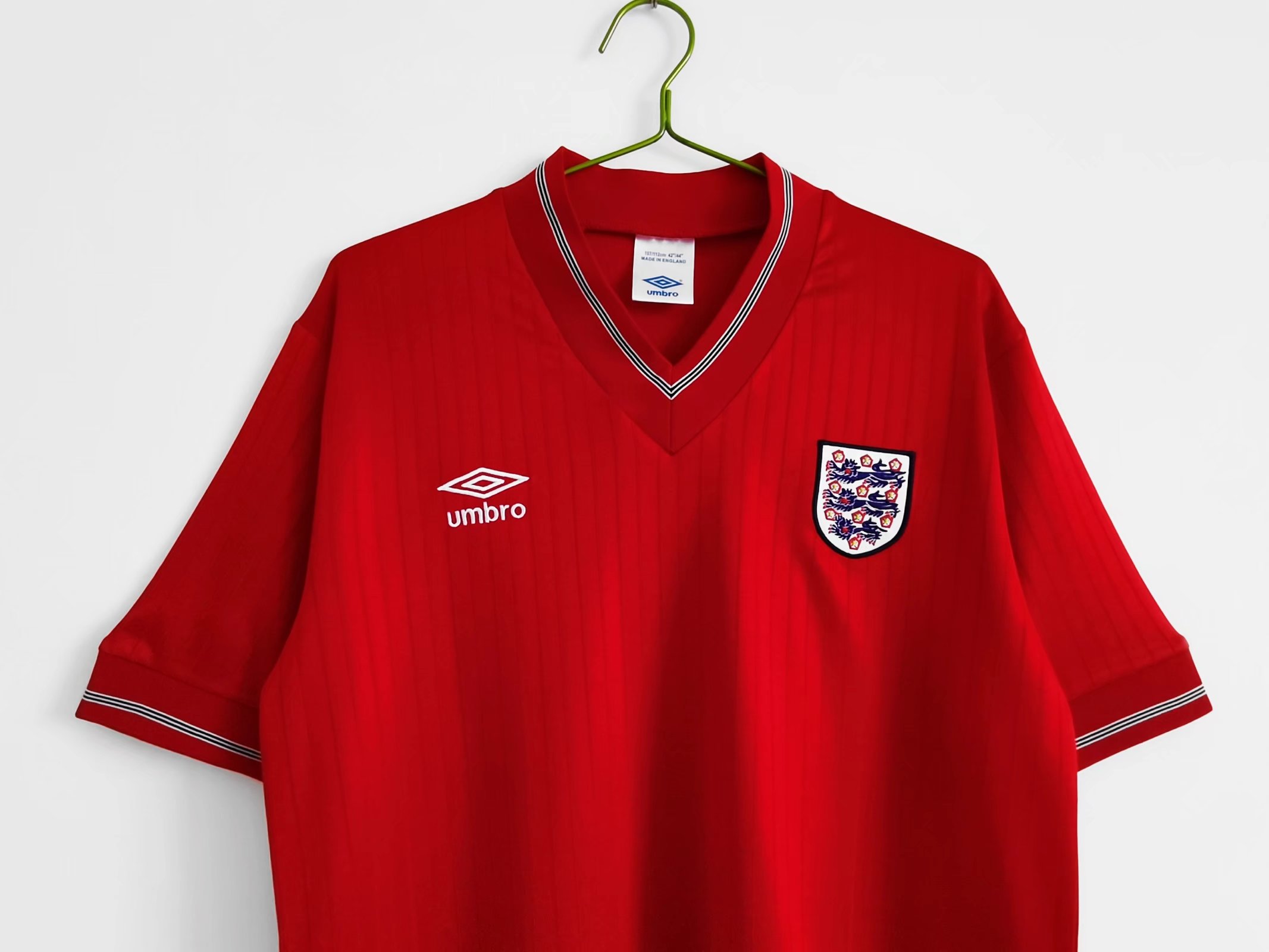 Retro England 1984-87 Away Stadium Jersey