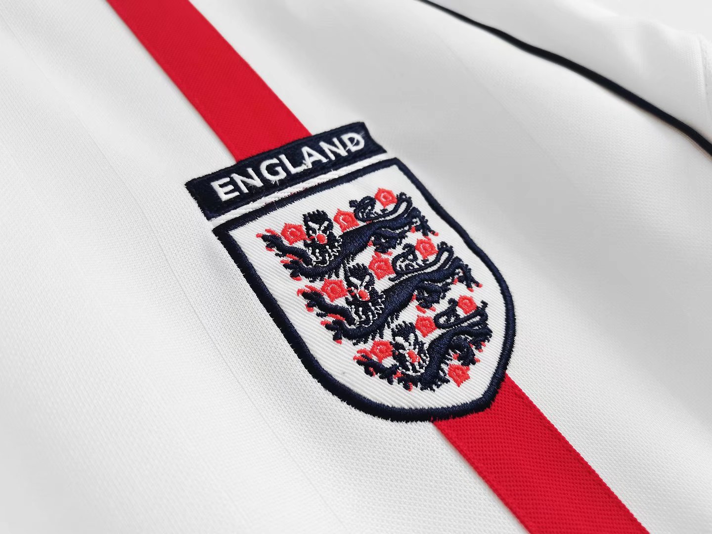 Retro England 2002 Home Stadium Jersey