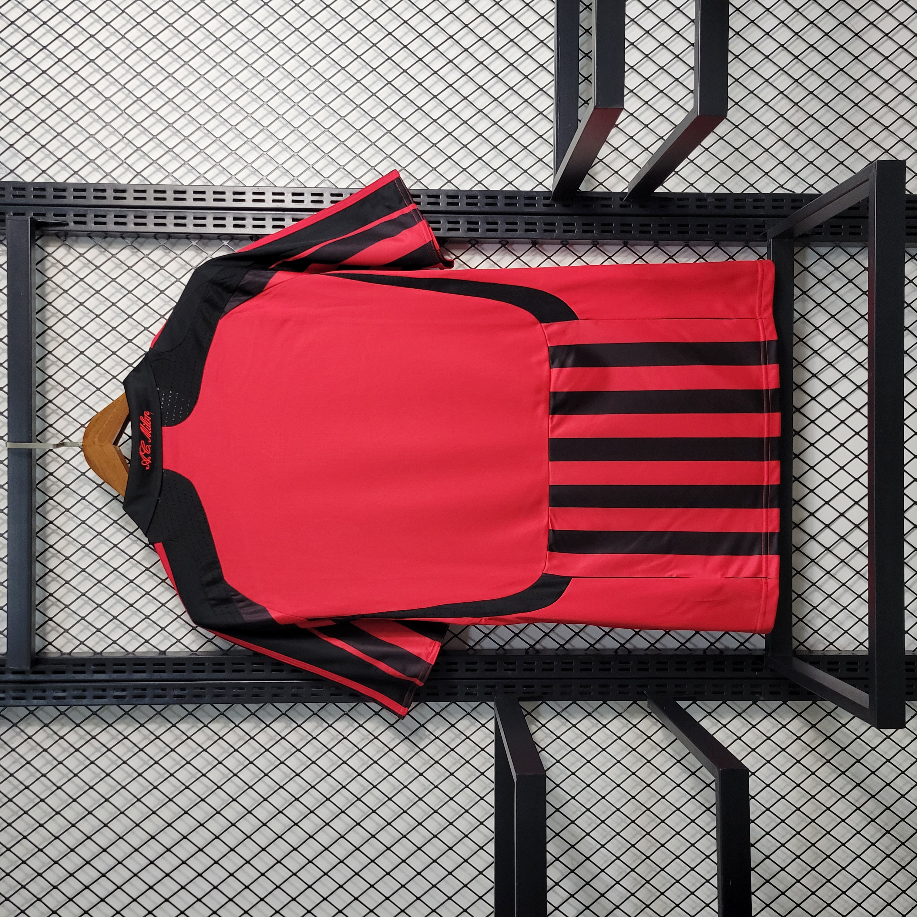 Retro AC Milan 2007-08 Home Stadium Jersey