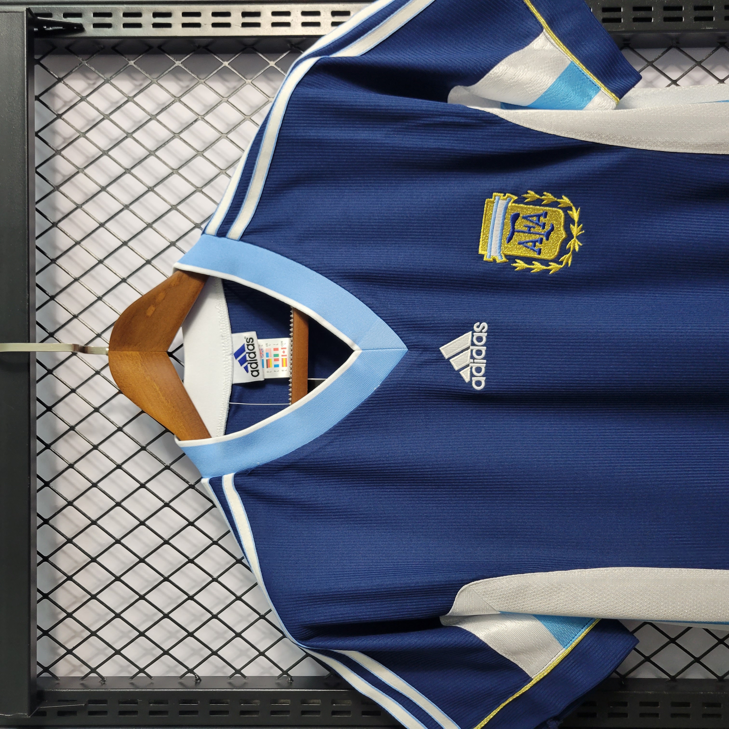 Retro Argentina 1998 Away Stadium Jersey