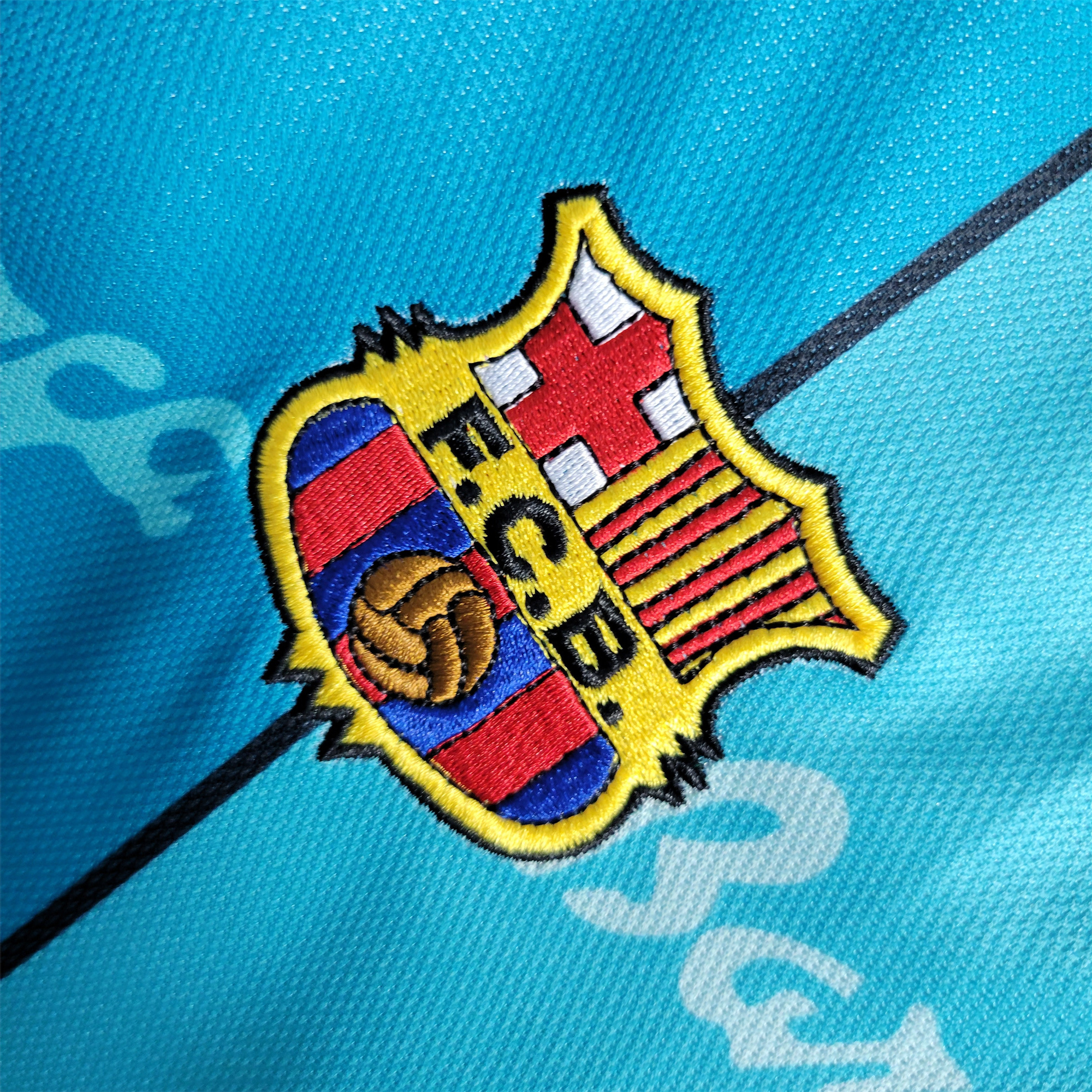 B.A.R.S.A Retro 95-97 Away Stadium Jersey