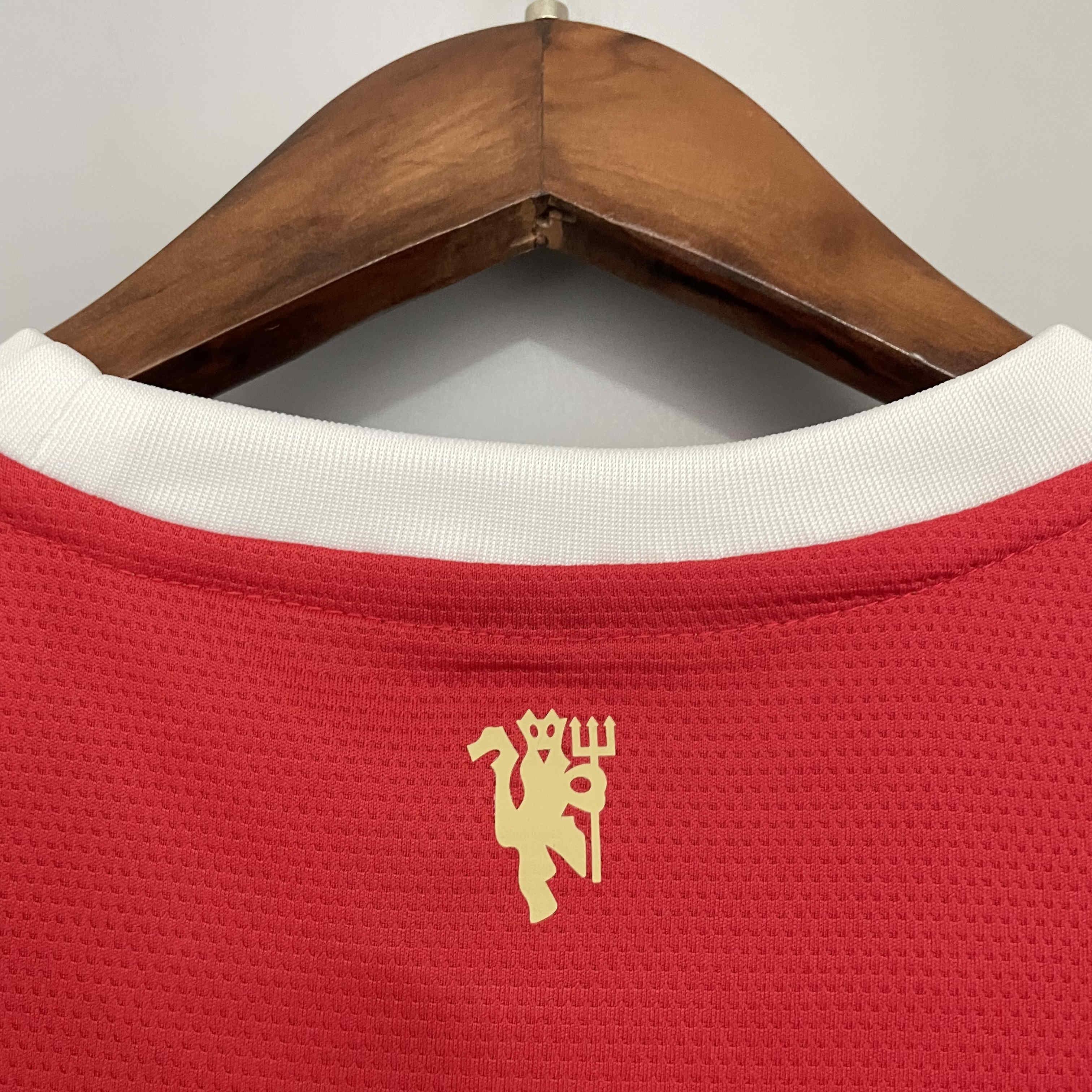 Manchester United Retro 21-22 Home Jersey