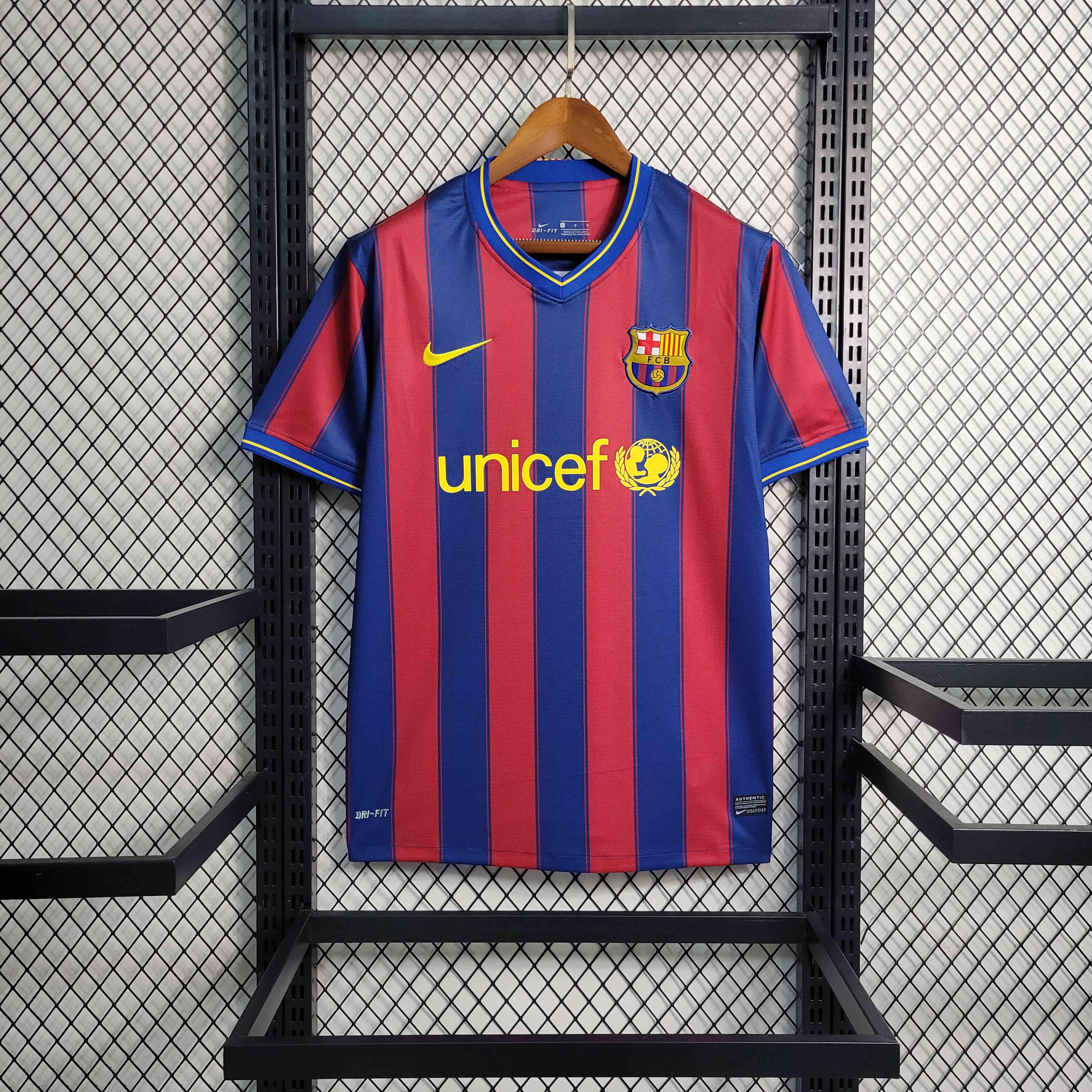 B.A.R.S.A Retro 09-10 Home Stadium Jersey
