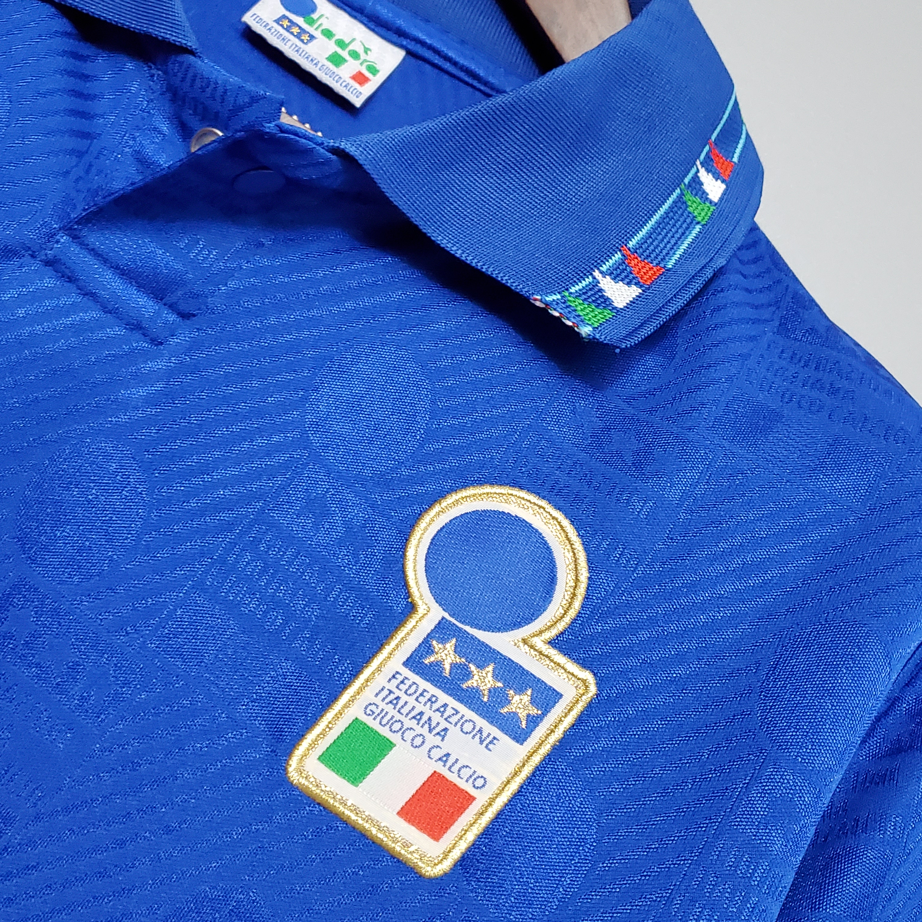 Retro Italy 1994 Home Stadium Jersey