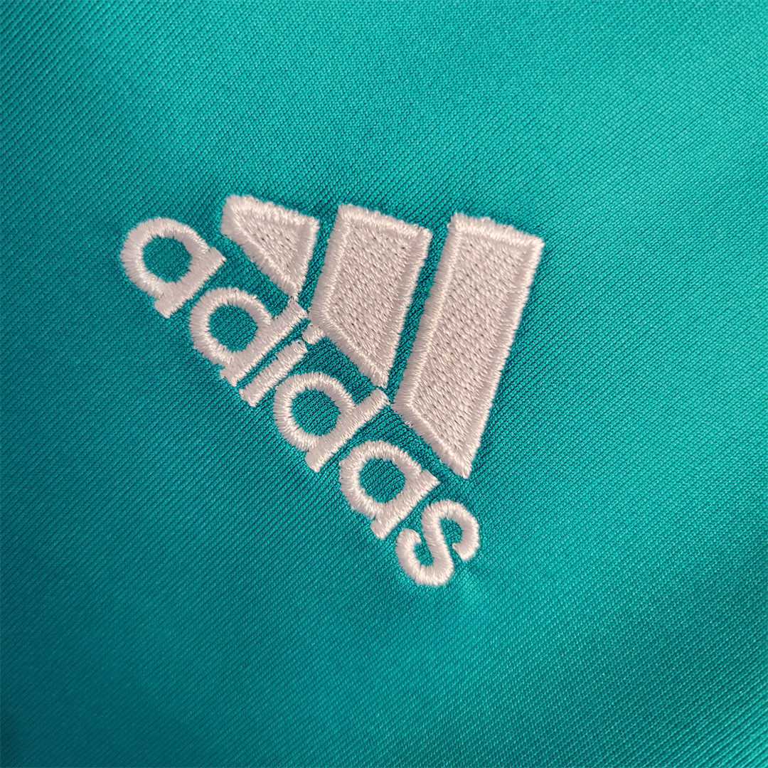 Retro Real Madrid 17-18 Third Jersey