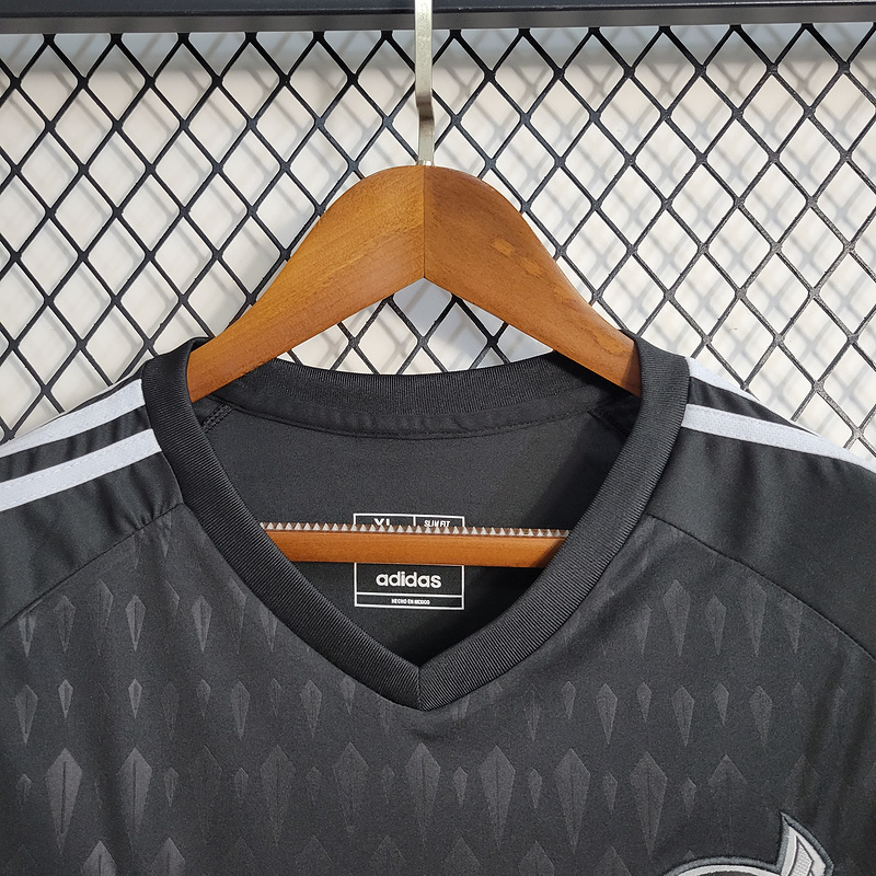 Mexico 2022 Black Goalkeeper Jersey - Fans Version