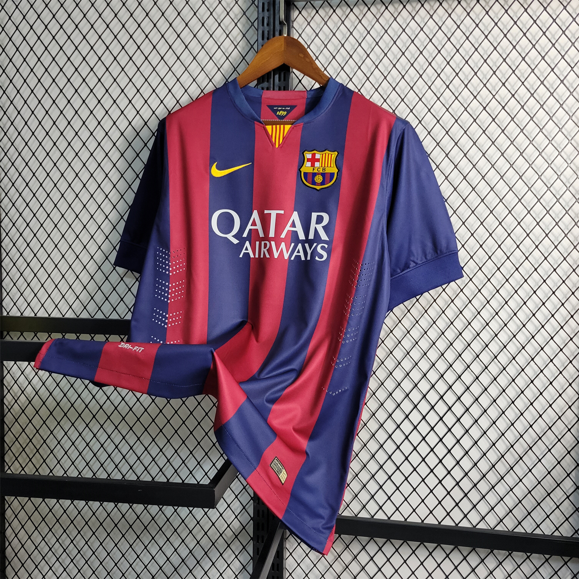 B.A.R.S.A Retro 14-15 Home Stadium Jersey