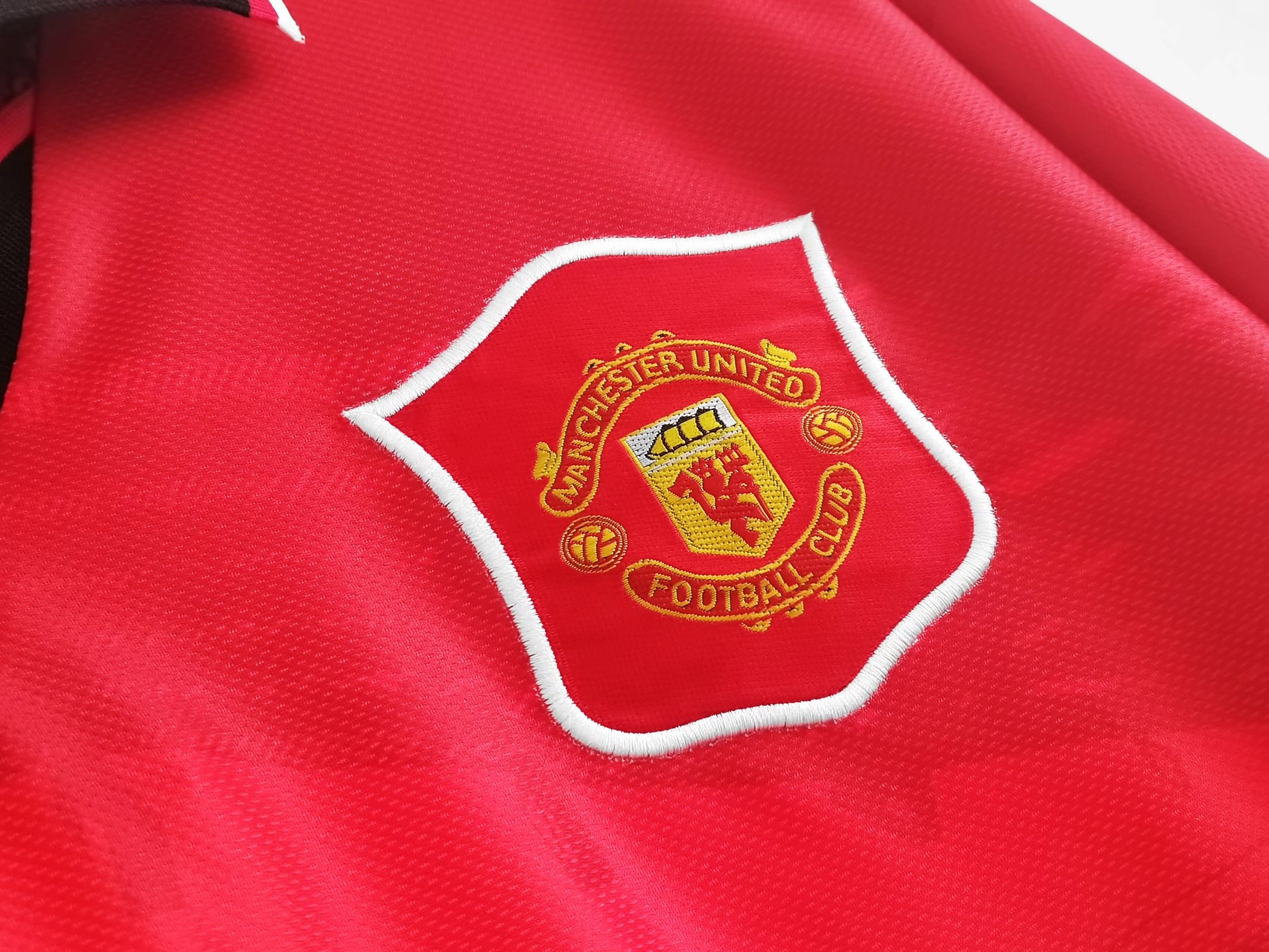 Manchester United Retro 94-96 Home Long Sleeve Jersey