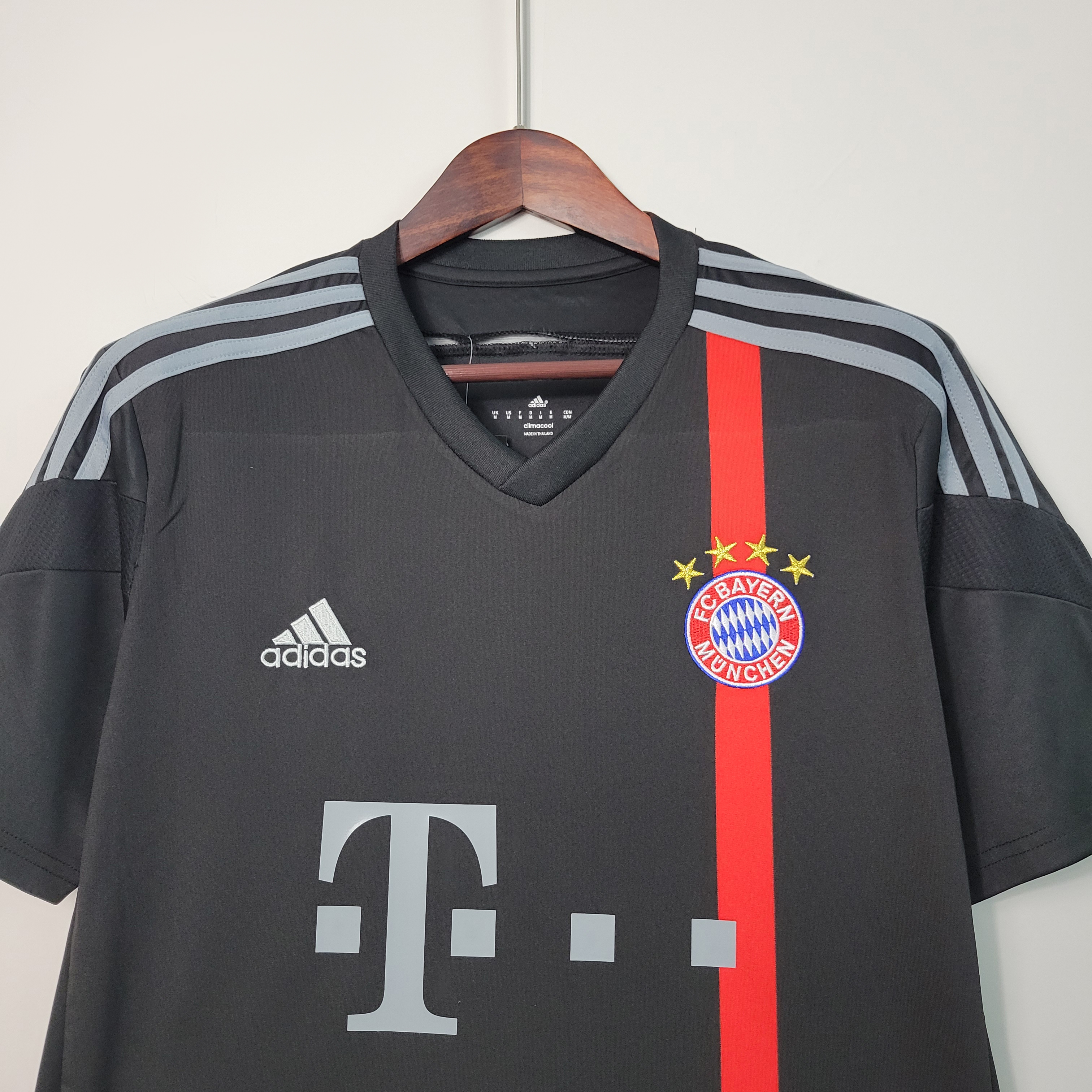 Retro Bayern Munich 14-15 Third Jersey