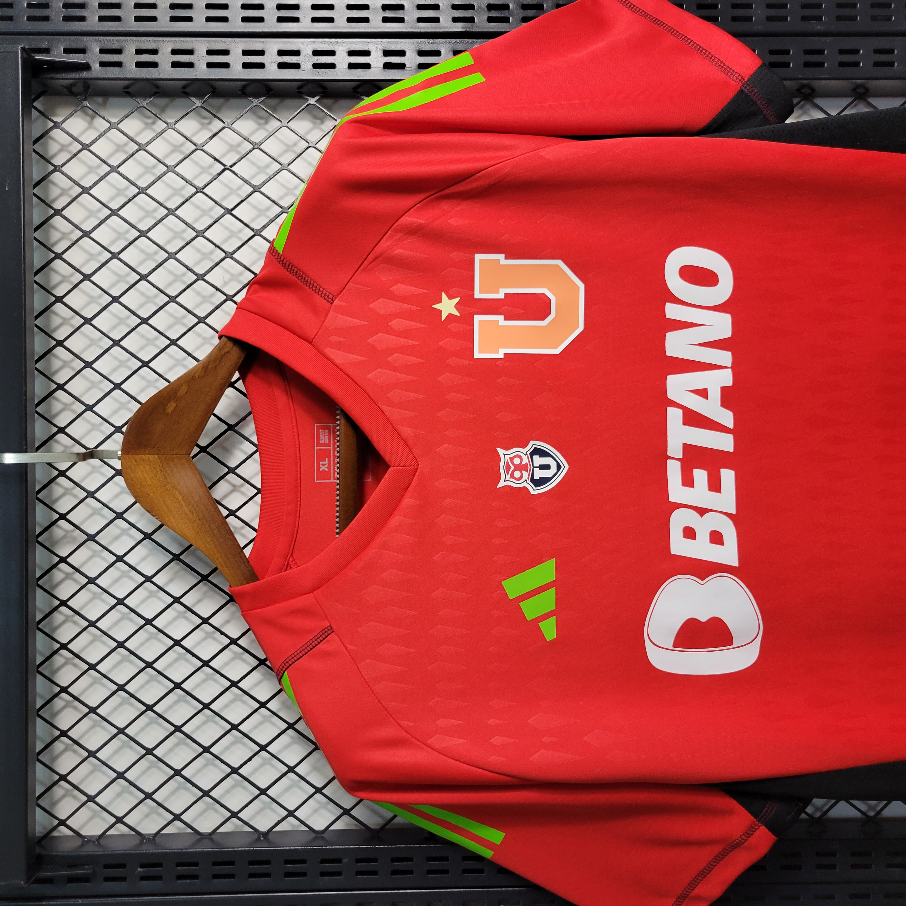 23-24 Universidad de Chile Red GK Fans Jersey