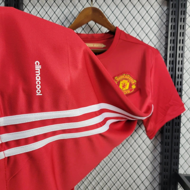 Manchester United Retro 16-17 Home Stadium Jersey