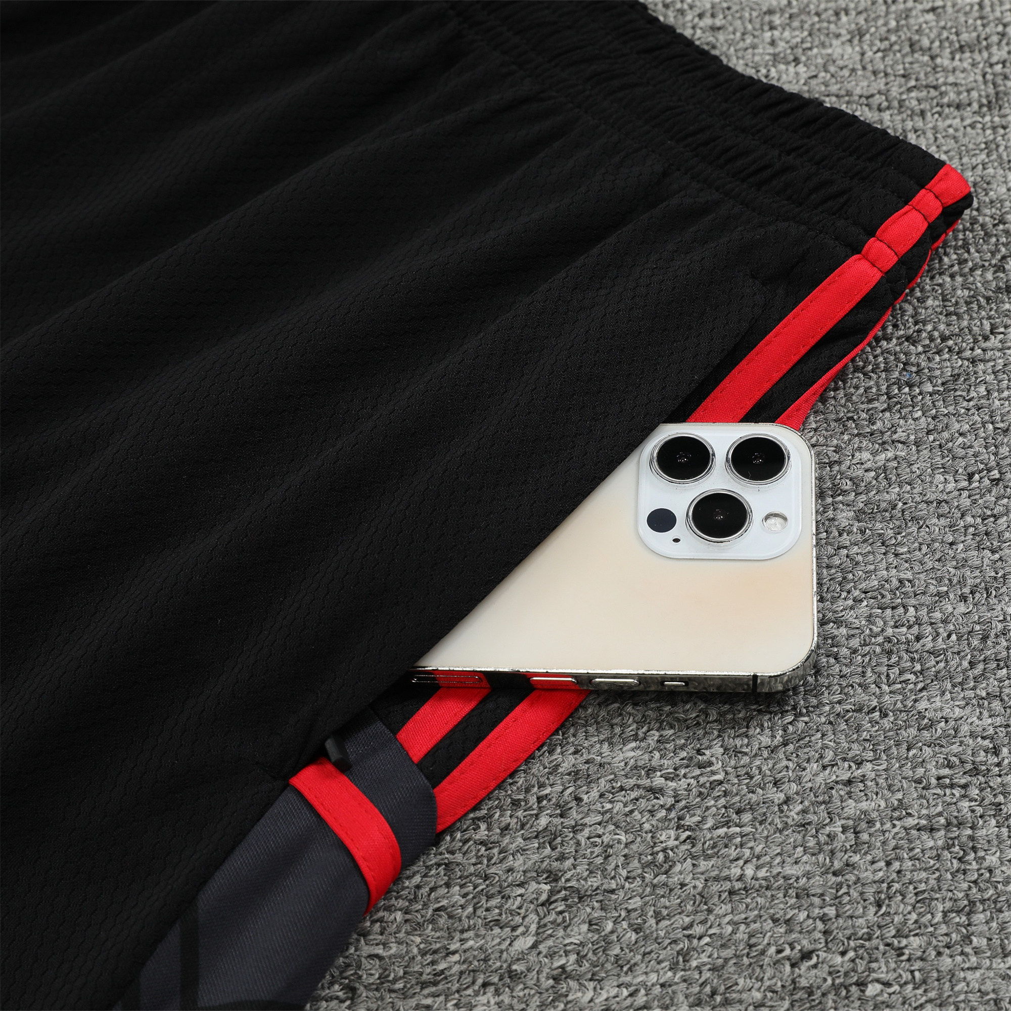 Bayern Munich 23-24 Short-Sleeve Training Set - Red