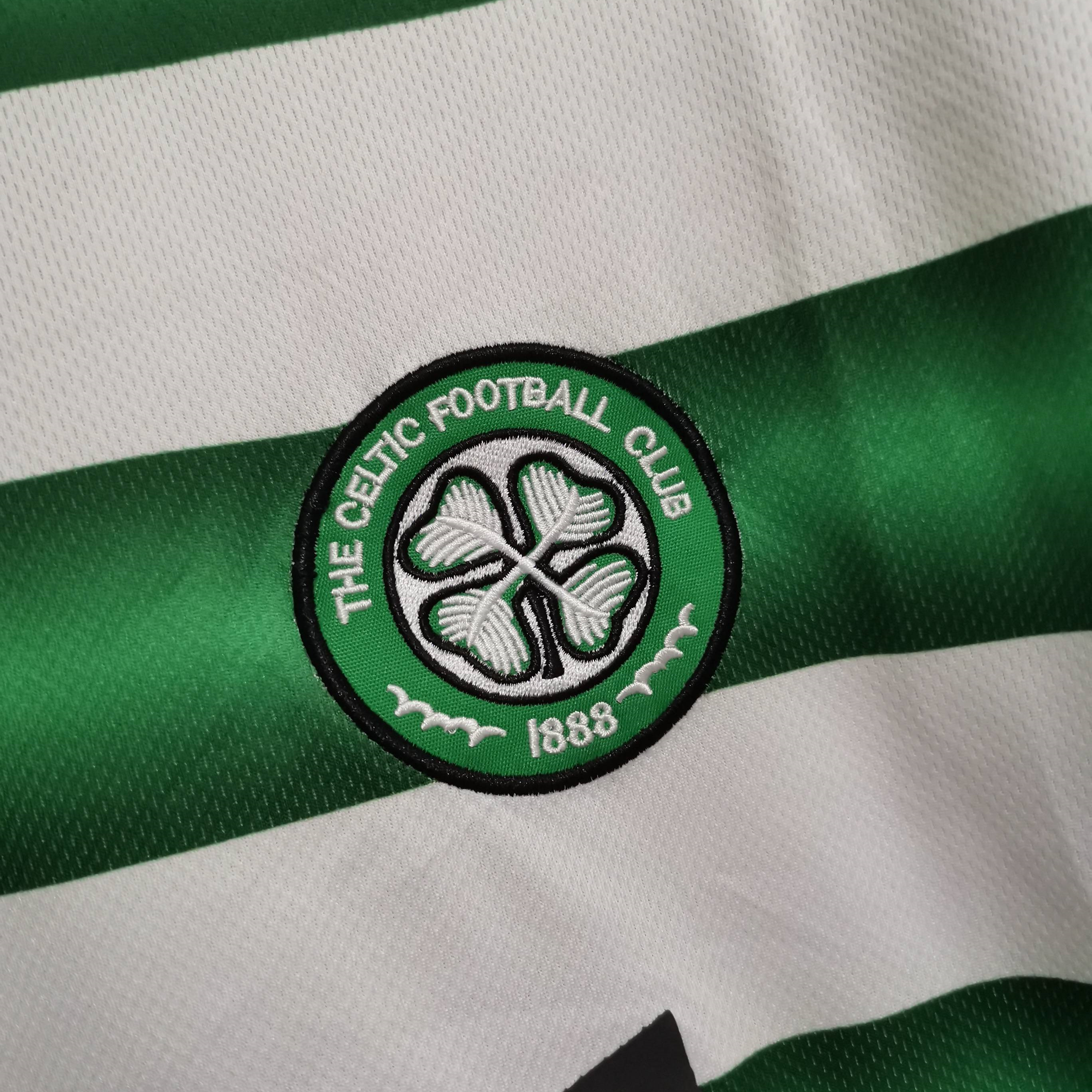 Retro Celtic 03-04 Home Stadium Jersey