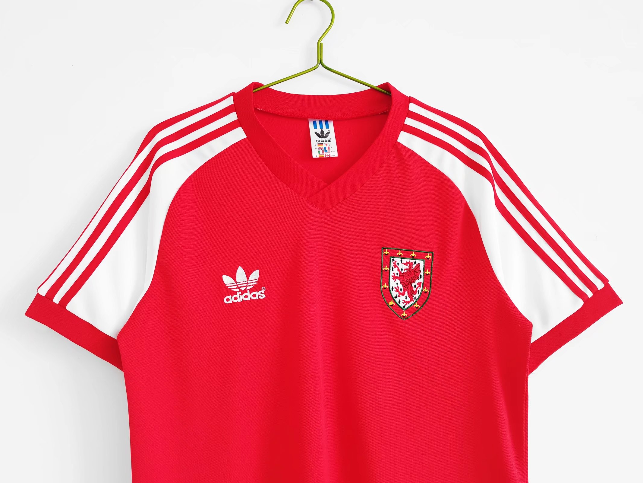 Retro Wales 1982 Home Stadium Jersey