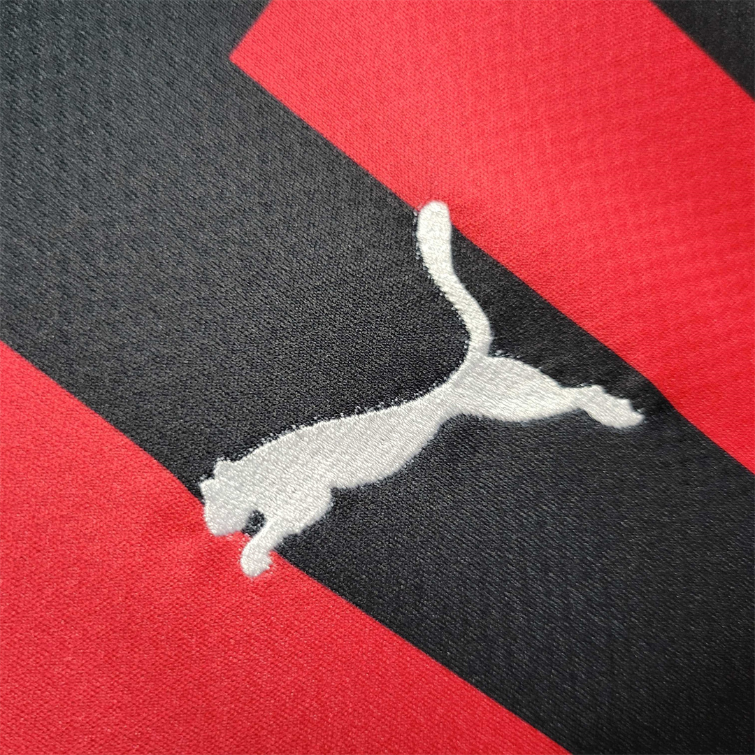 22-23 AC Milan Home Jersey - Fans Version