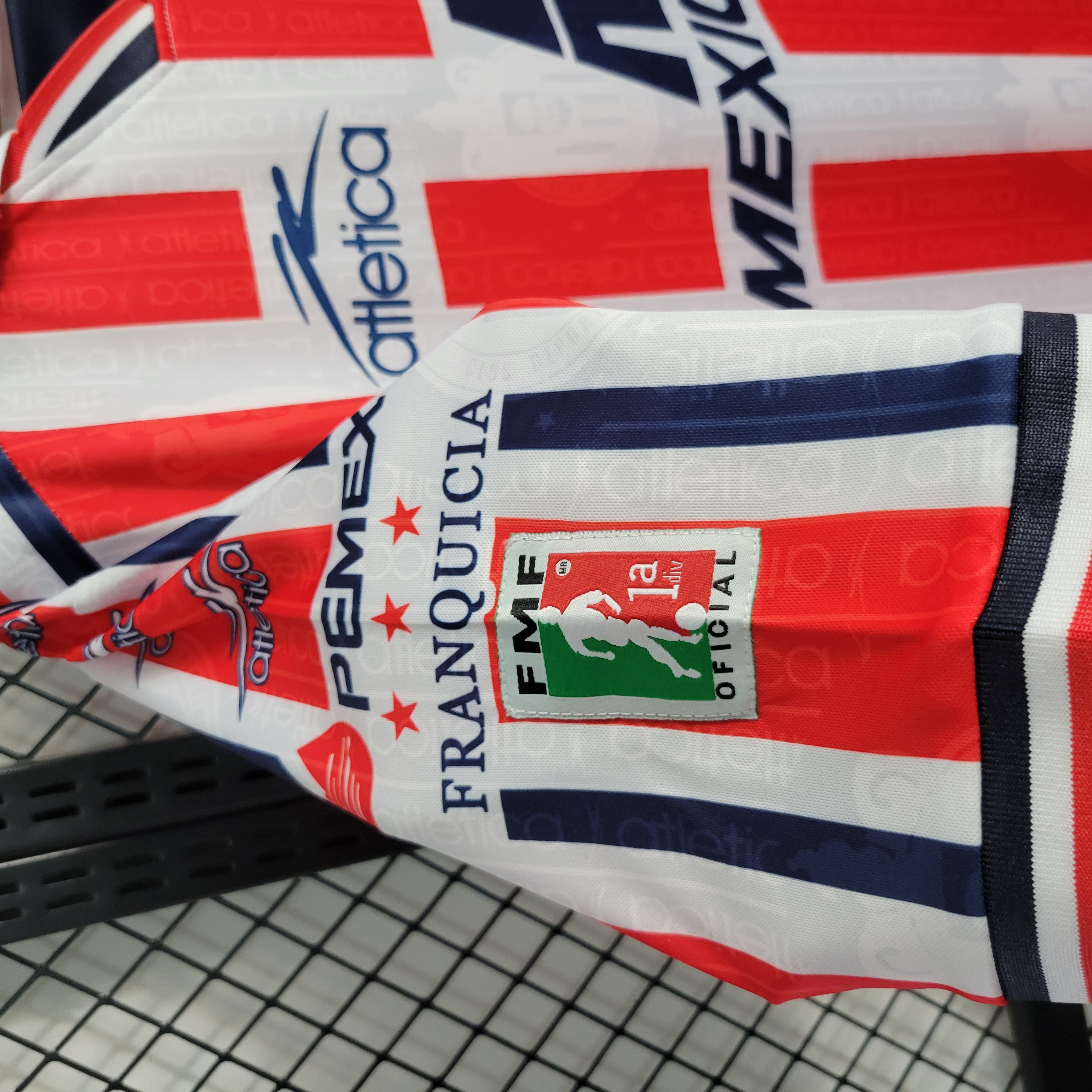 Retro Chivas de Guadalajara 06-07 Home Stadium Jersey