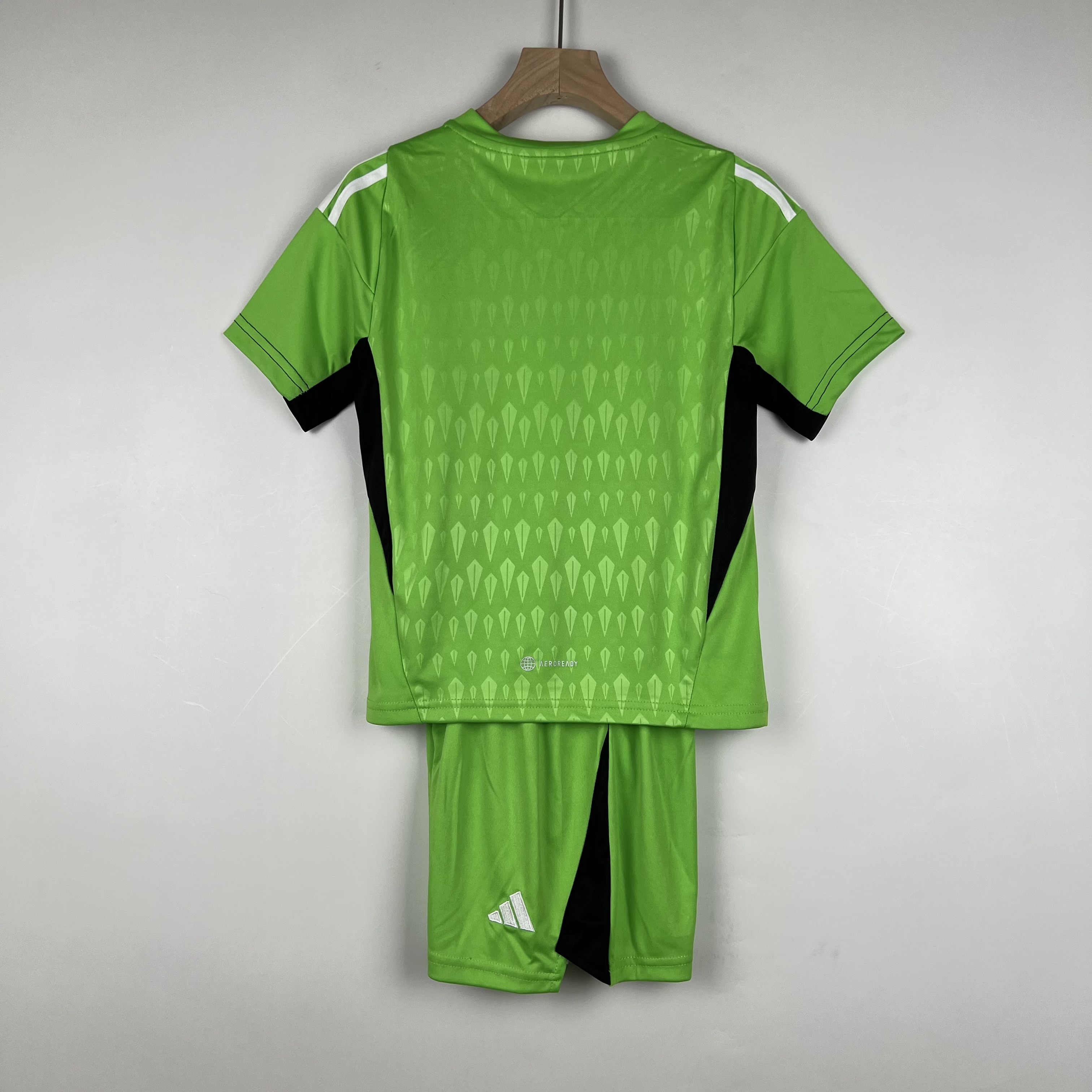 Real Madrid 23-24 Green Goalkeeper Kids Kit
