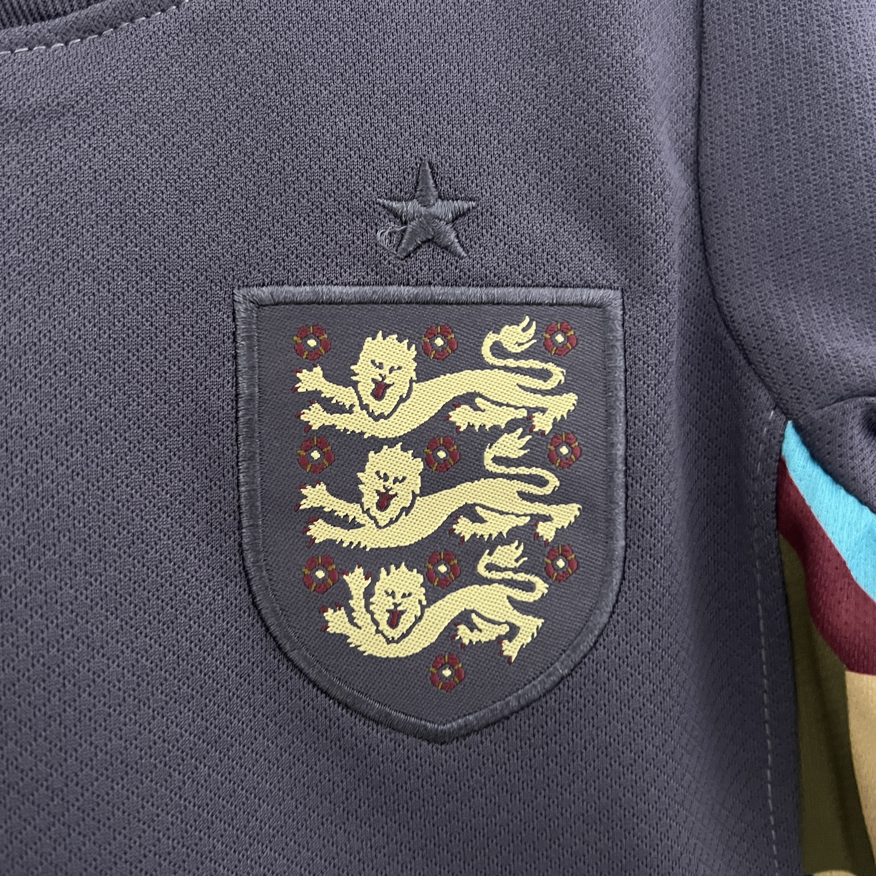 England 2024 Away Stadium Kids Kit