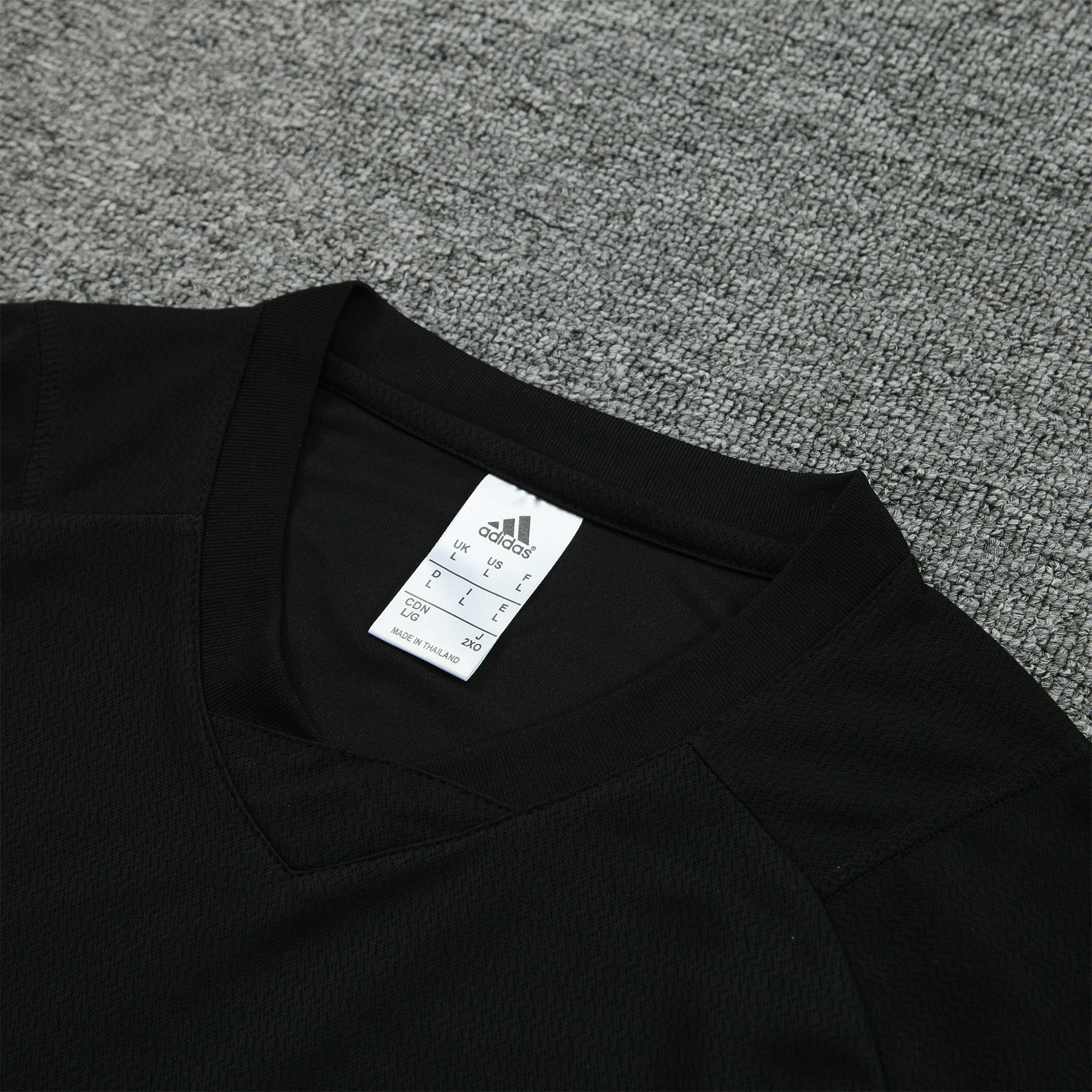 Real Madrid 23-24 Short-Sleeve Training Set - Black