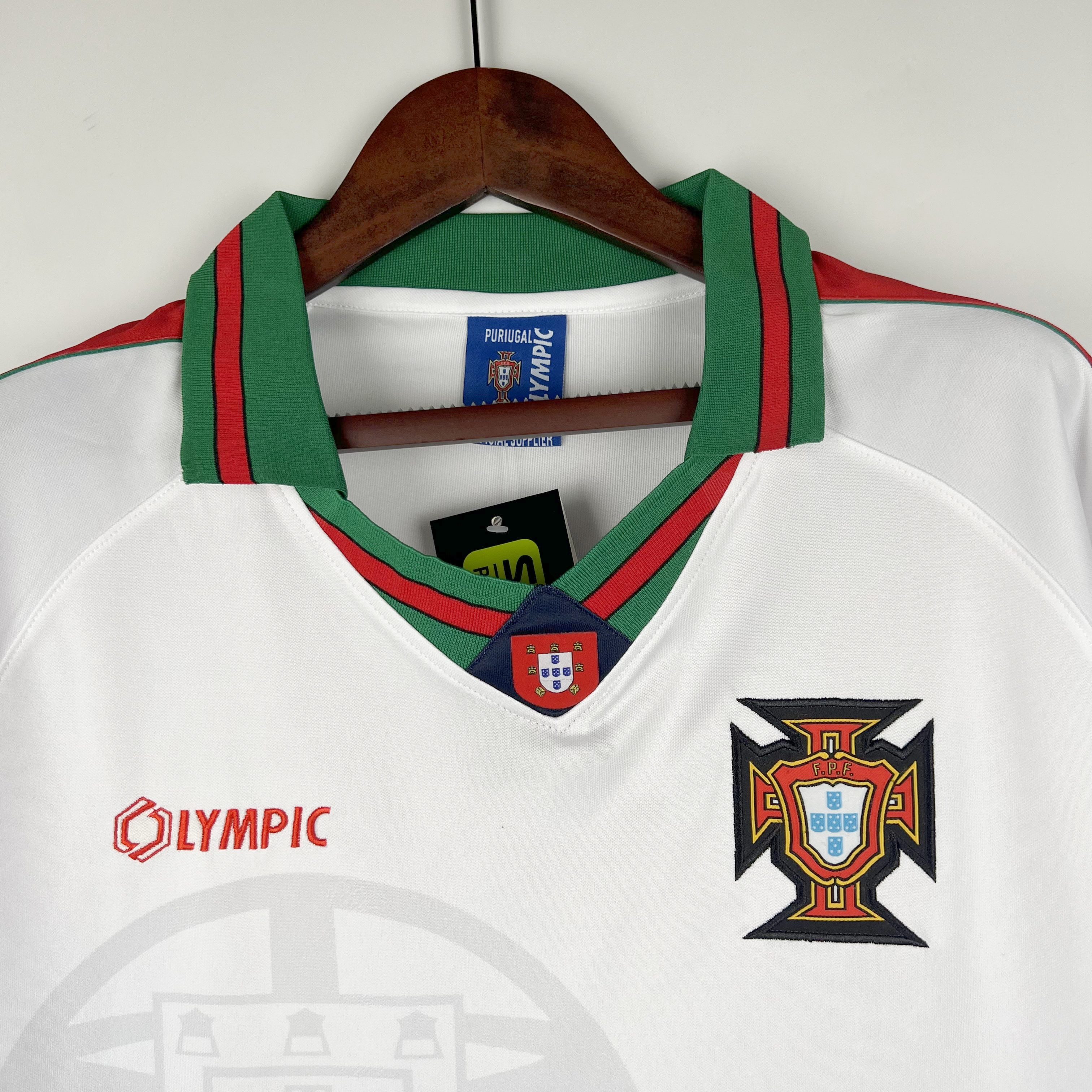 Retro Portugal 1996-97 Away Stadium Jersey