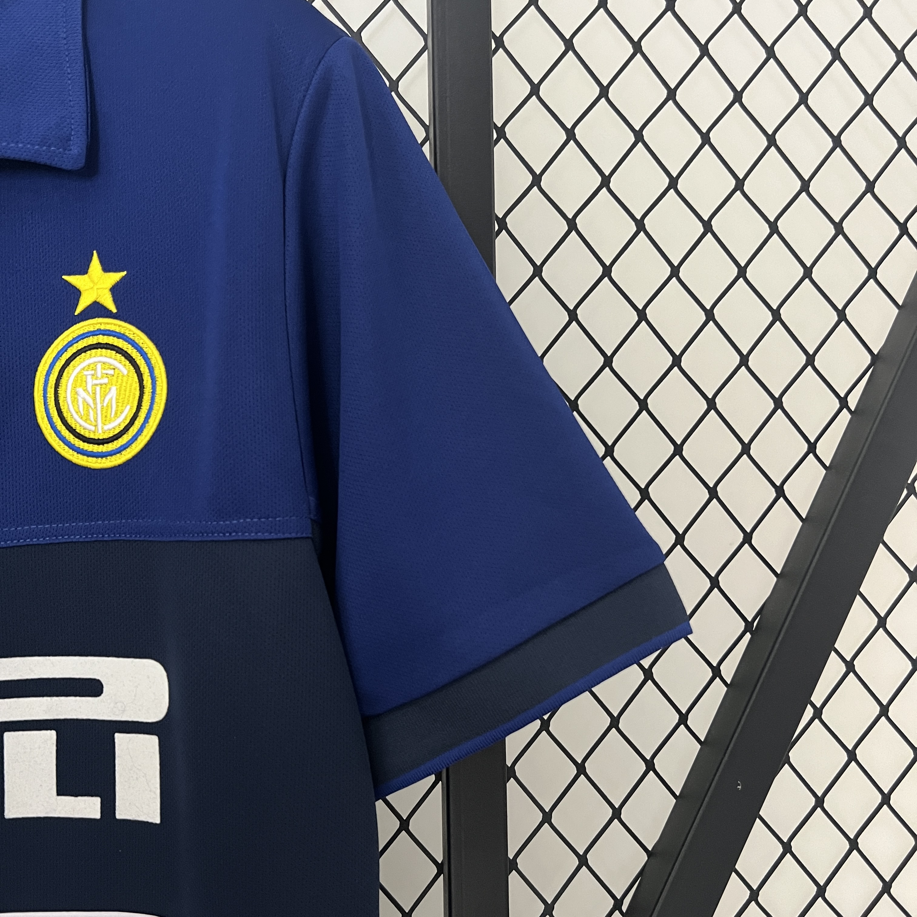 Retro Inter Milan 1998-99 Third Jersey