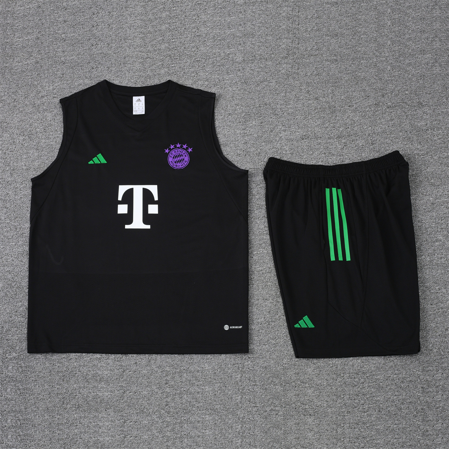 23-24 Bayern Munich Black Training Vest Suit