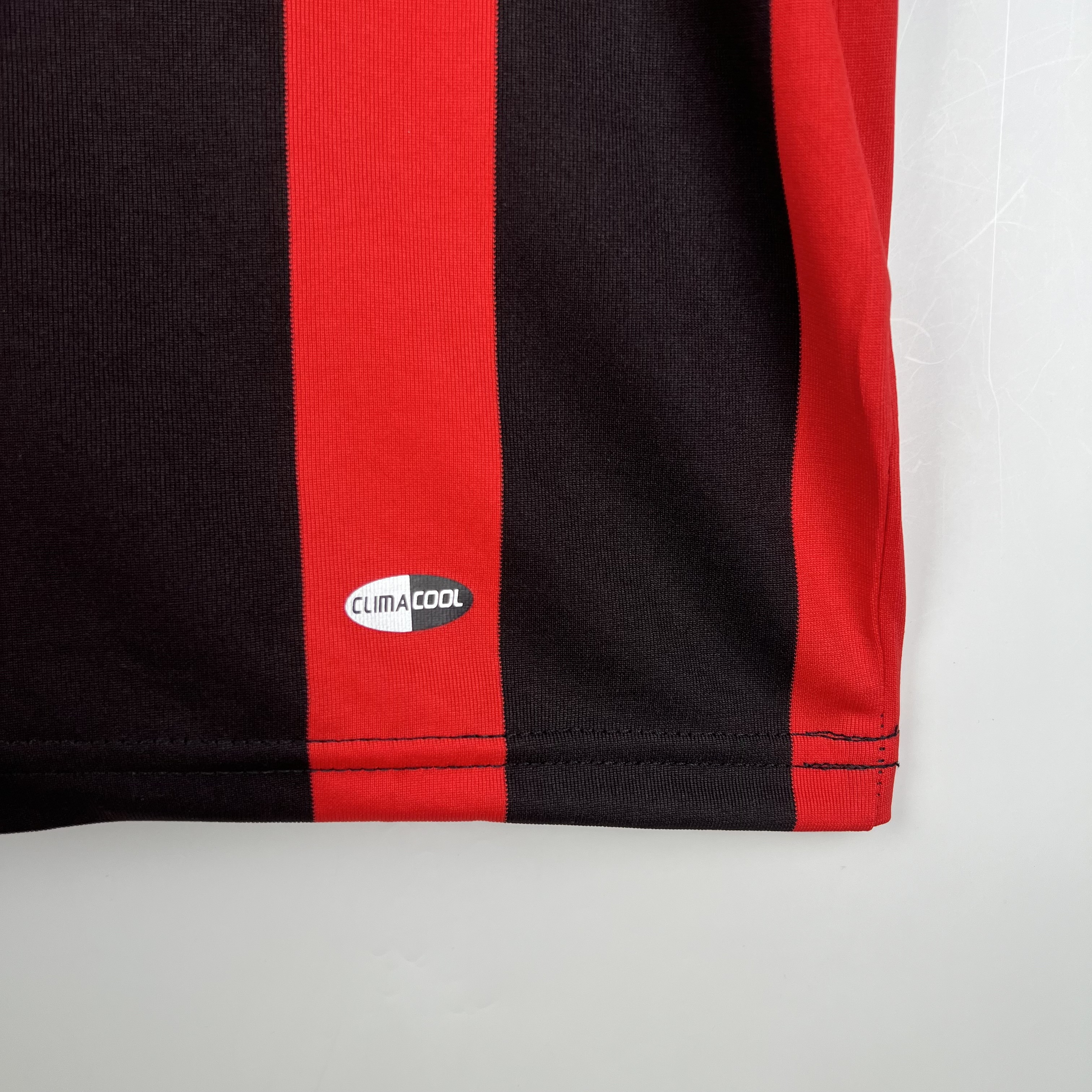 Retro AC Milan 2008-09 Home Stadium Jersey