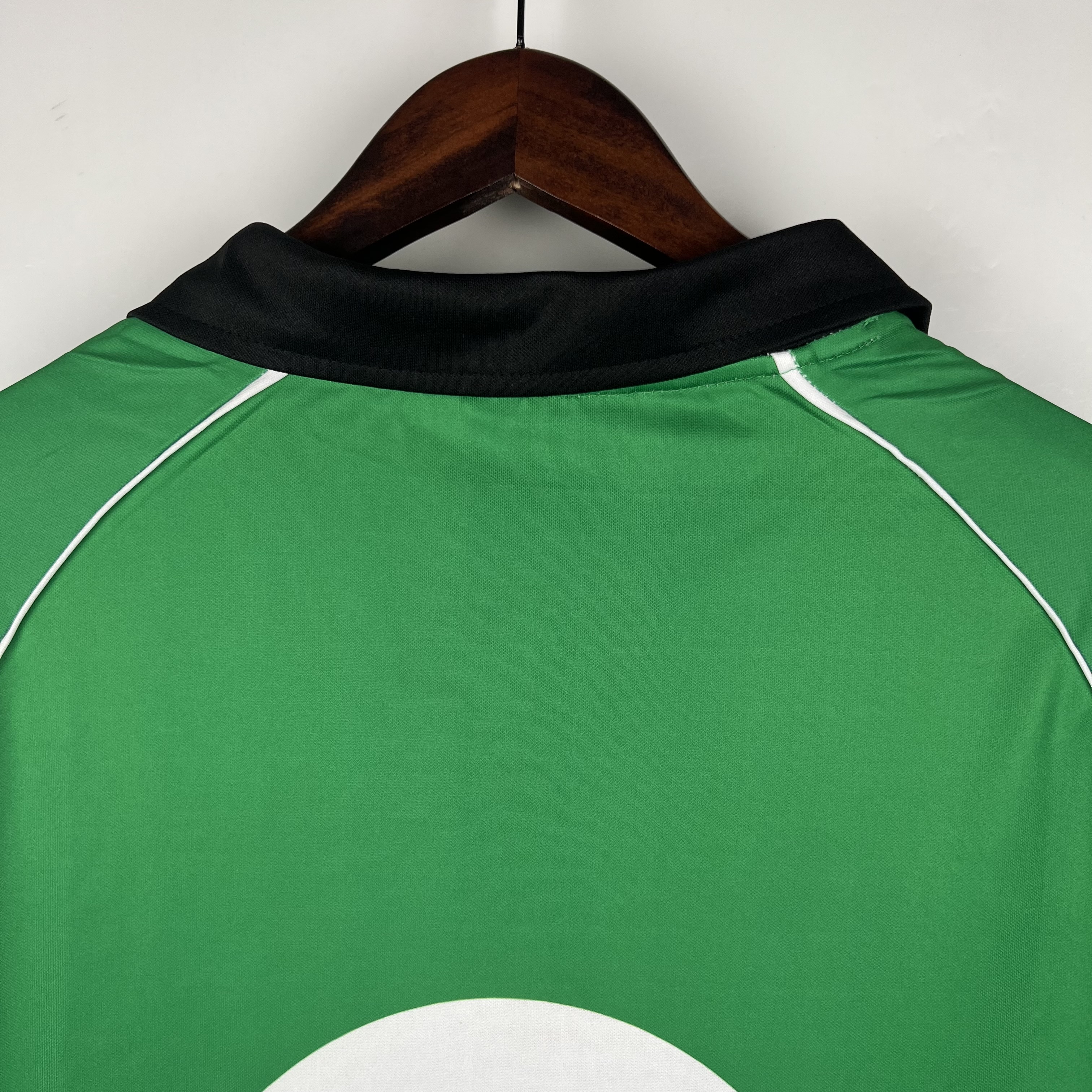 Retro Real Betis 1998-99 Home Stadium Jersey