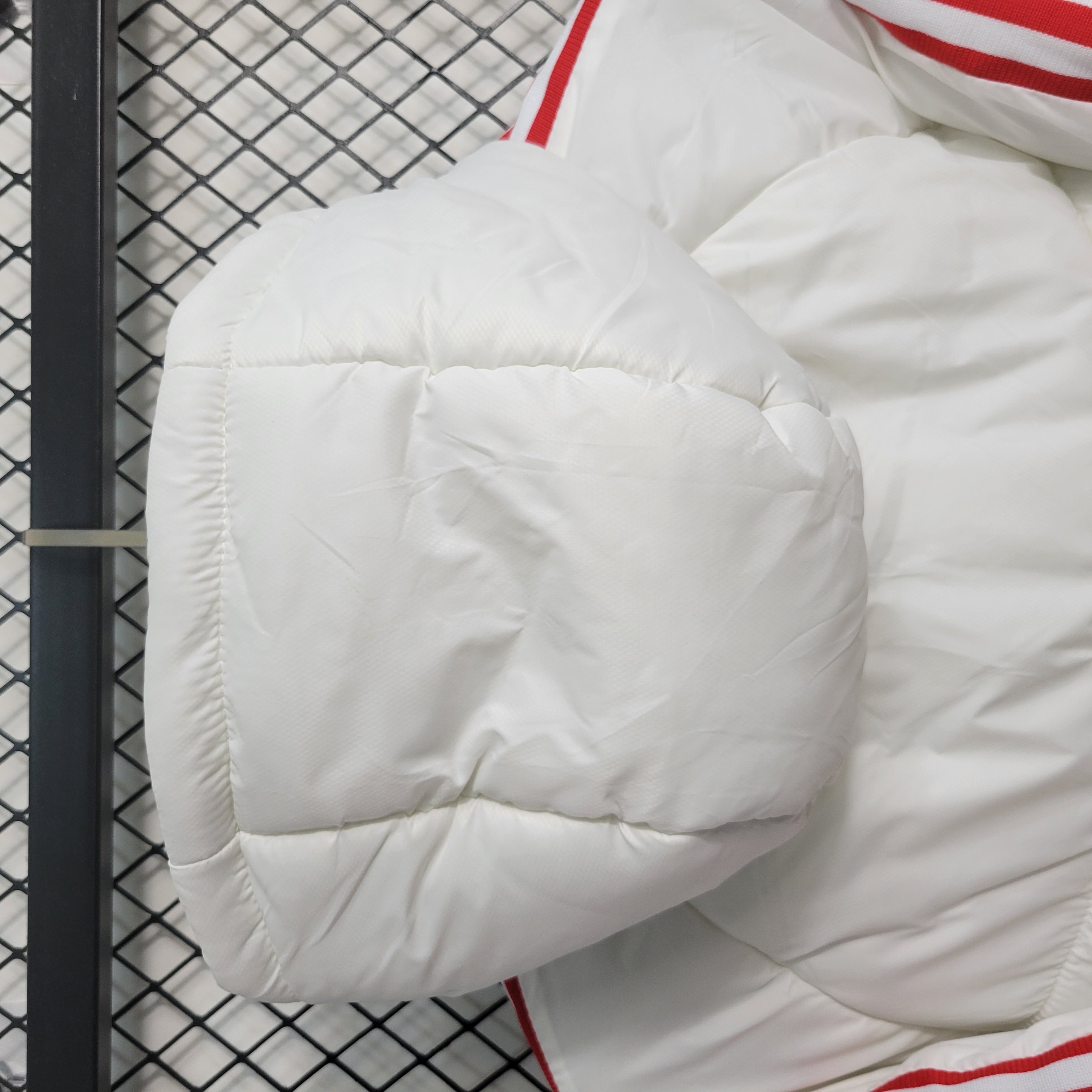 Riverbed 23-24 Men's Hooded Thermal Cotton Jacket - White