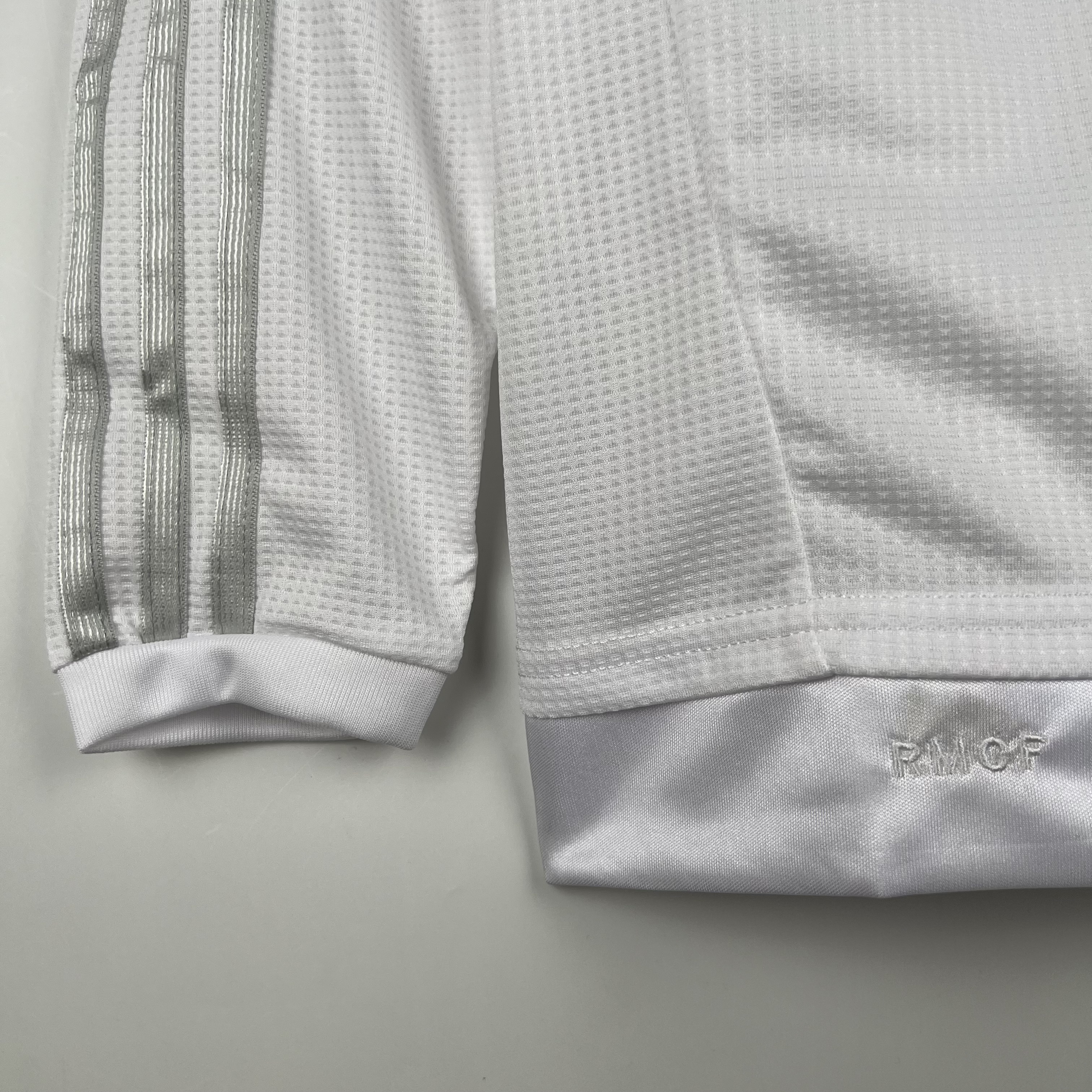 Retro Real Madrid 15-16 Home Stadium Long Sleeve Jersey