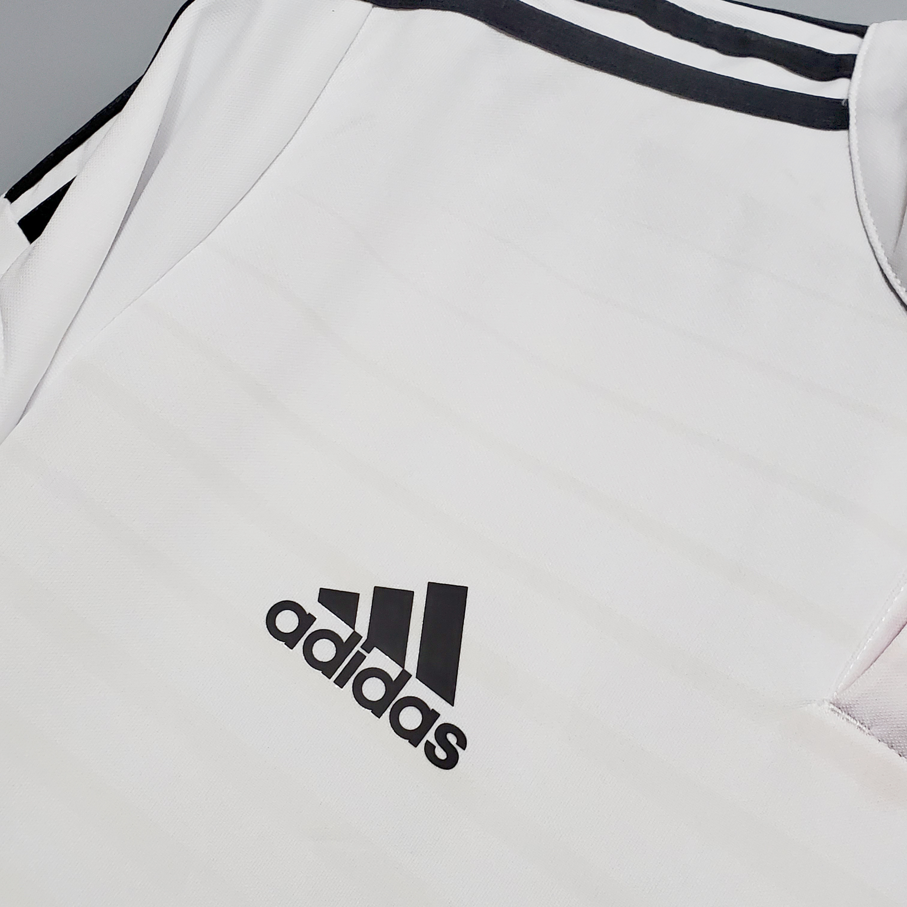Retro Real Madrid 14-15 Home Stadium Long Sleeve Jersey
